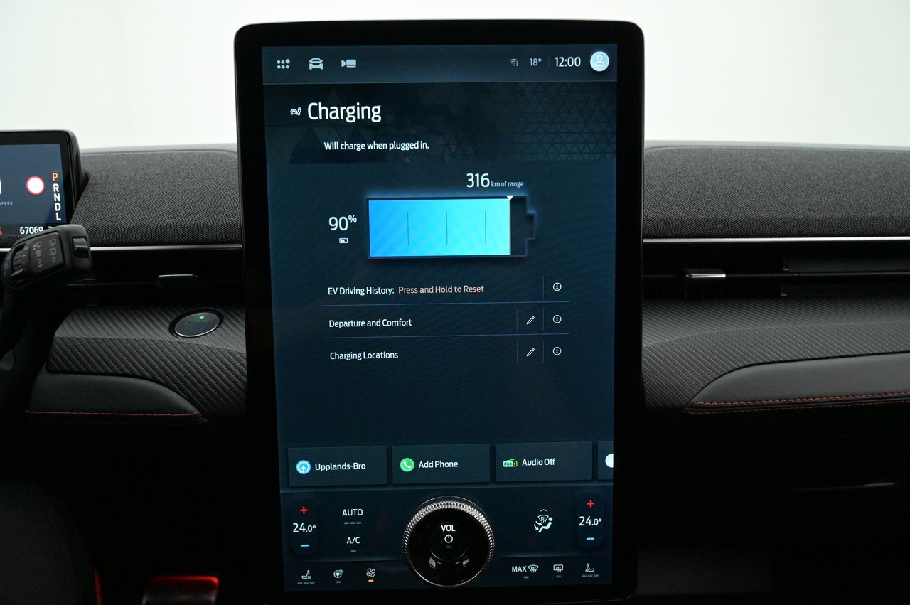 Ford Mustang Mach-E Standard Range AWD, 269ps, 2021