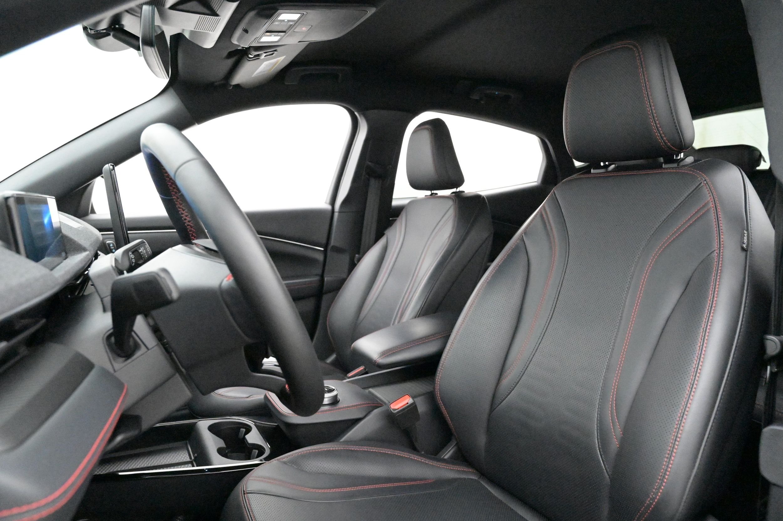 Ford Mustang Mach-E Standard Range AWD, 269ps, 2021