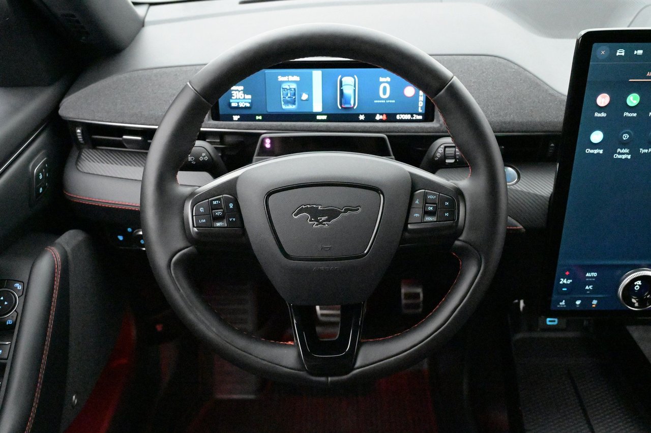 Ford Mustang Mach-E Standard Range AWD, 269ps, 2021