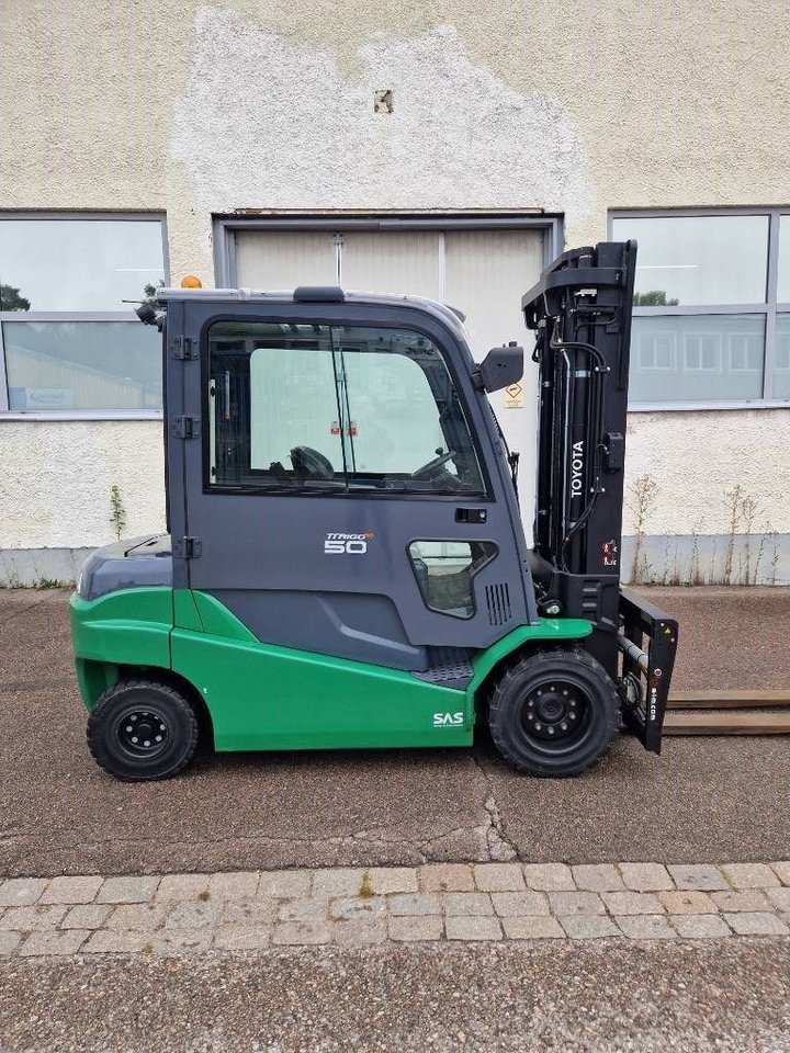 Toyota 8 FBMT 50.  851 tim