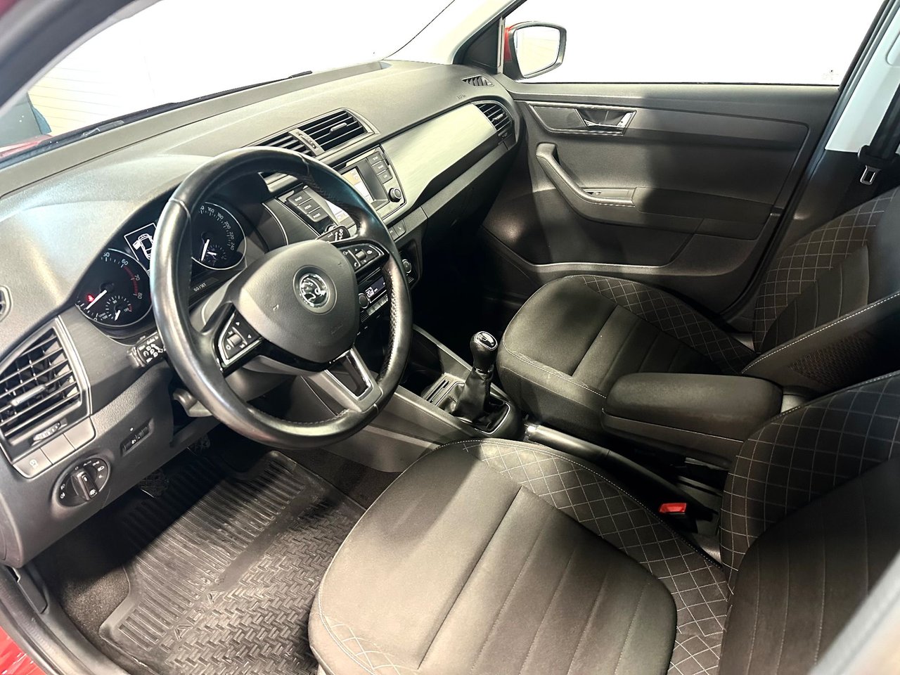Škoda Fabia 1.2 TSI Manuell, 90hk, 2015