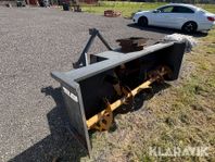 Snöslunga Trejon 2200 med utkastare