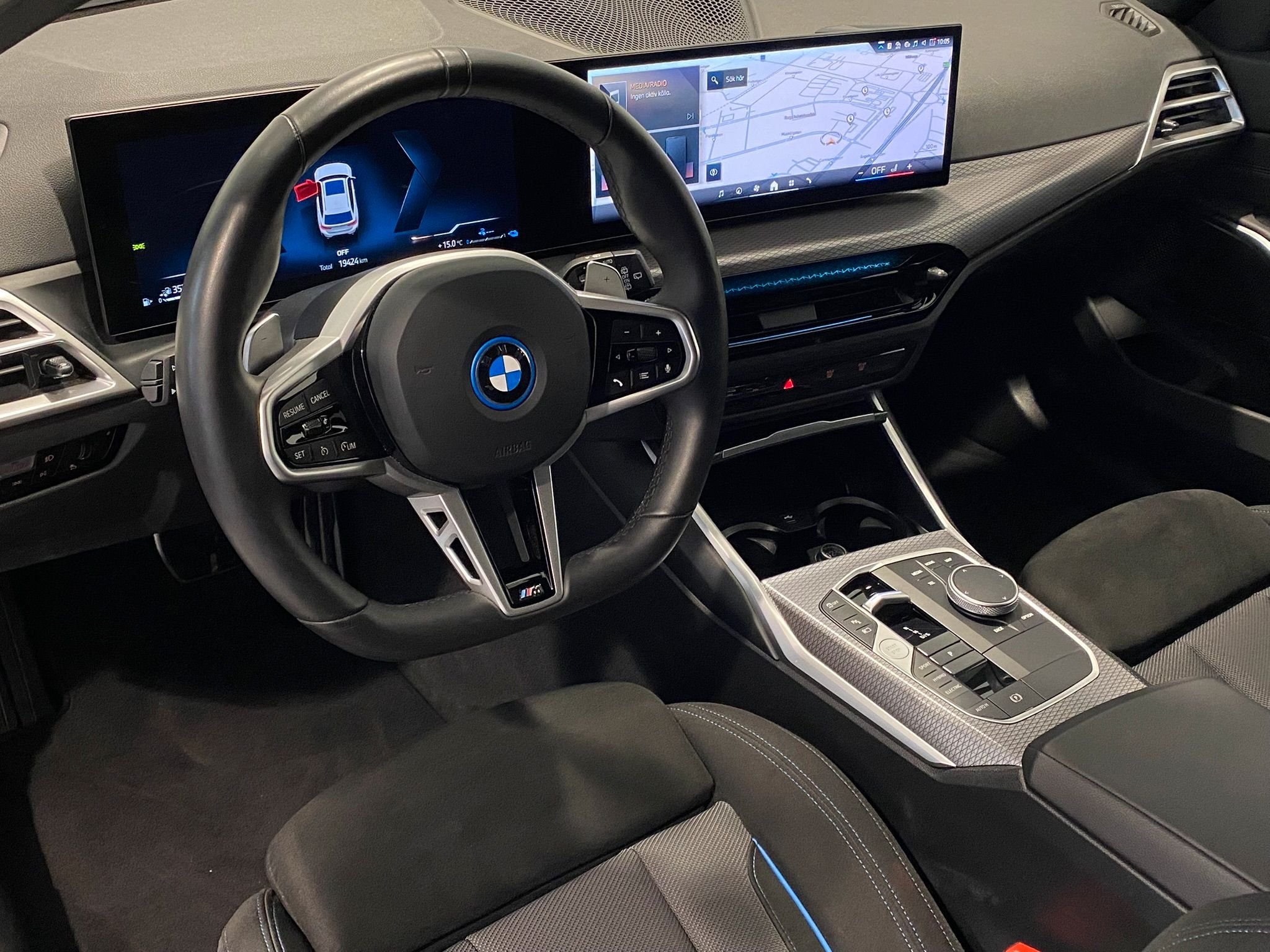 BMW 330e Touring Steptronic, 292hp, 2025