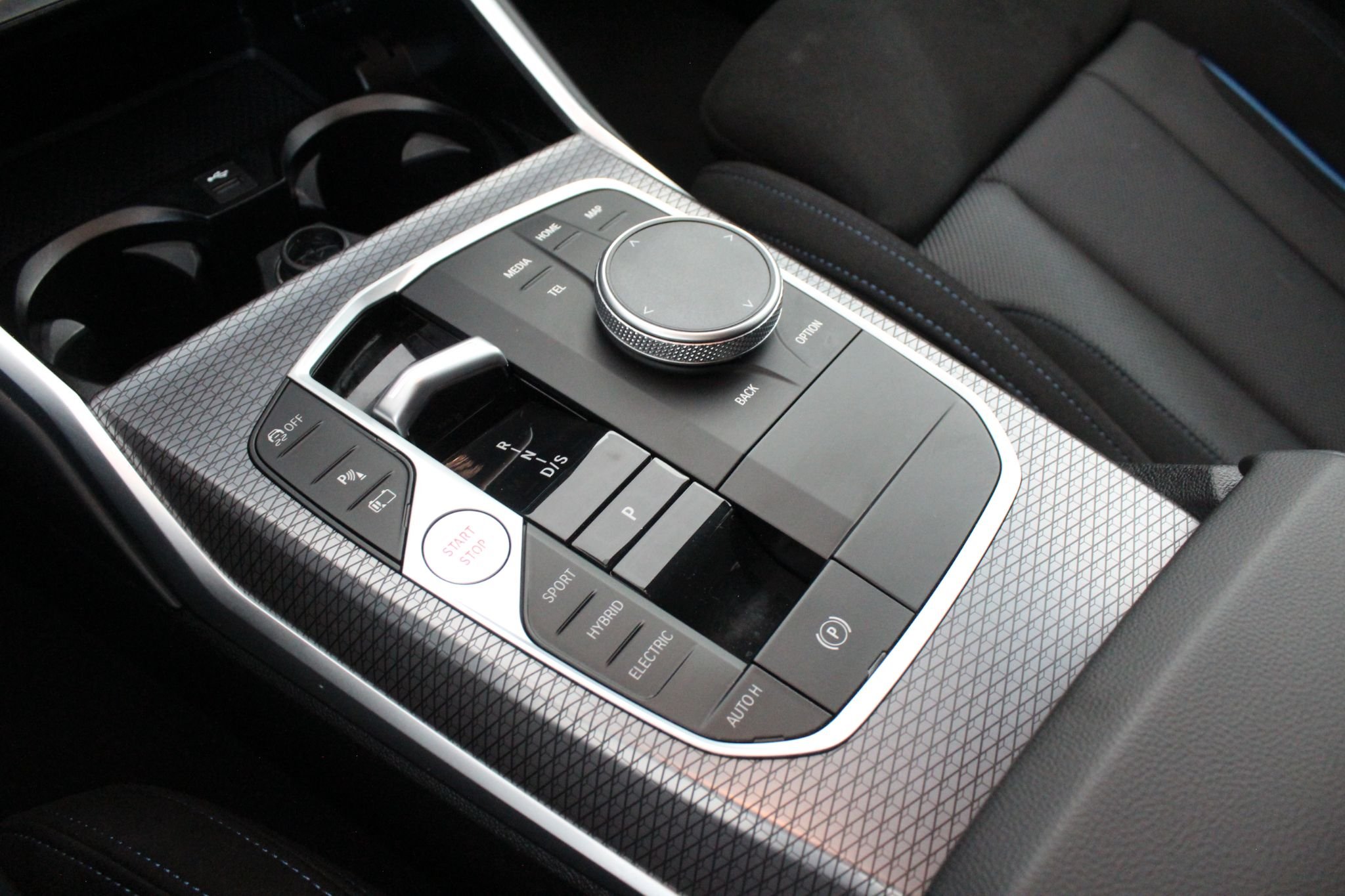 BMW 330e Touring Steptronic, 292hk, 2025