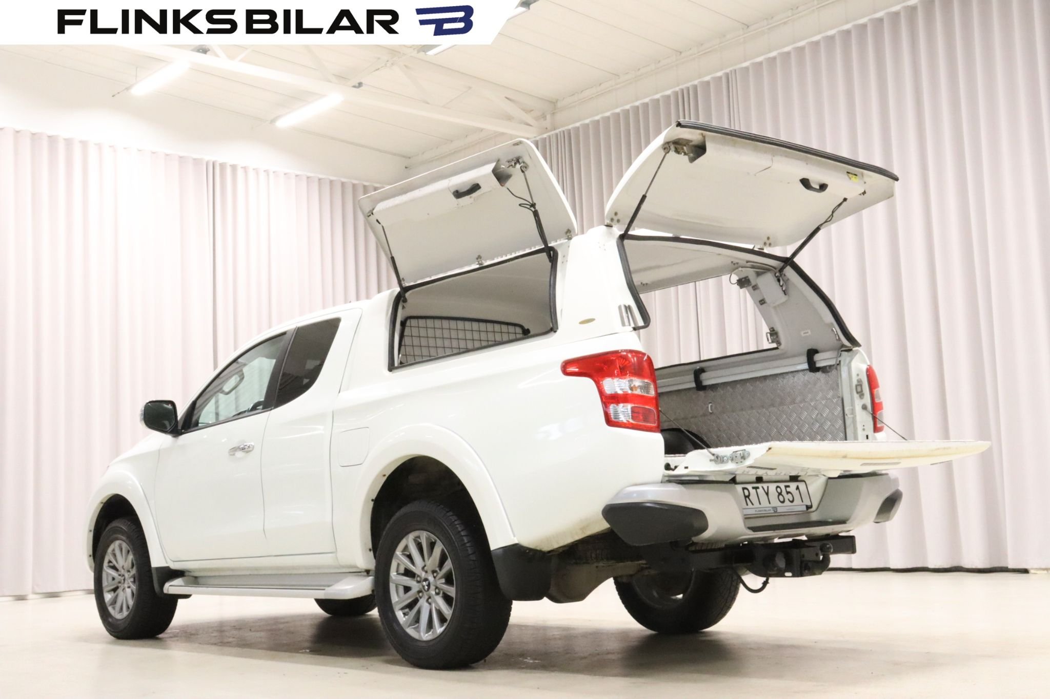 Mitsubishi L200 Club Cab 2.4 DI-D MIVEC SS-4WD-II Manuell, 181hk, 2019