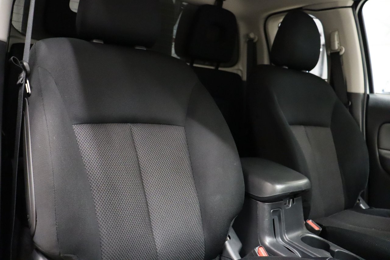 Mitsubishi L200 Club Cab 2.4 DI-D MIVEC SS-4WD-II Manuell, 181hk, 2019