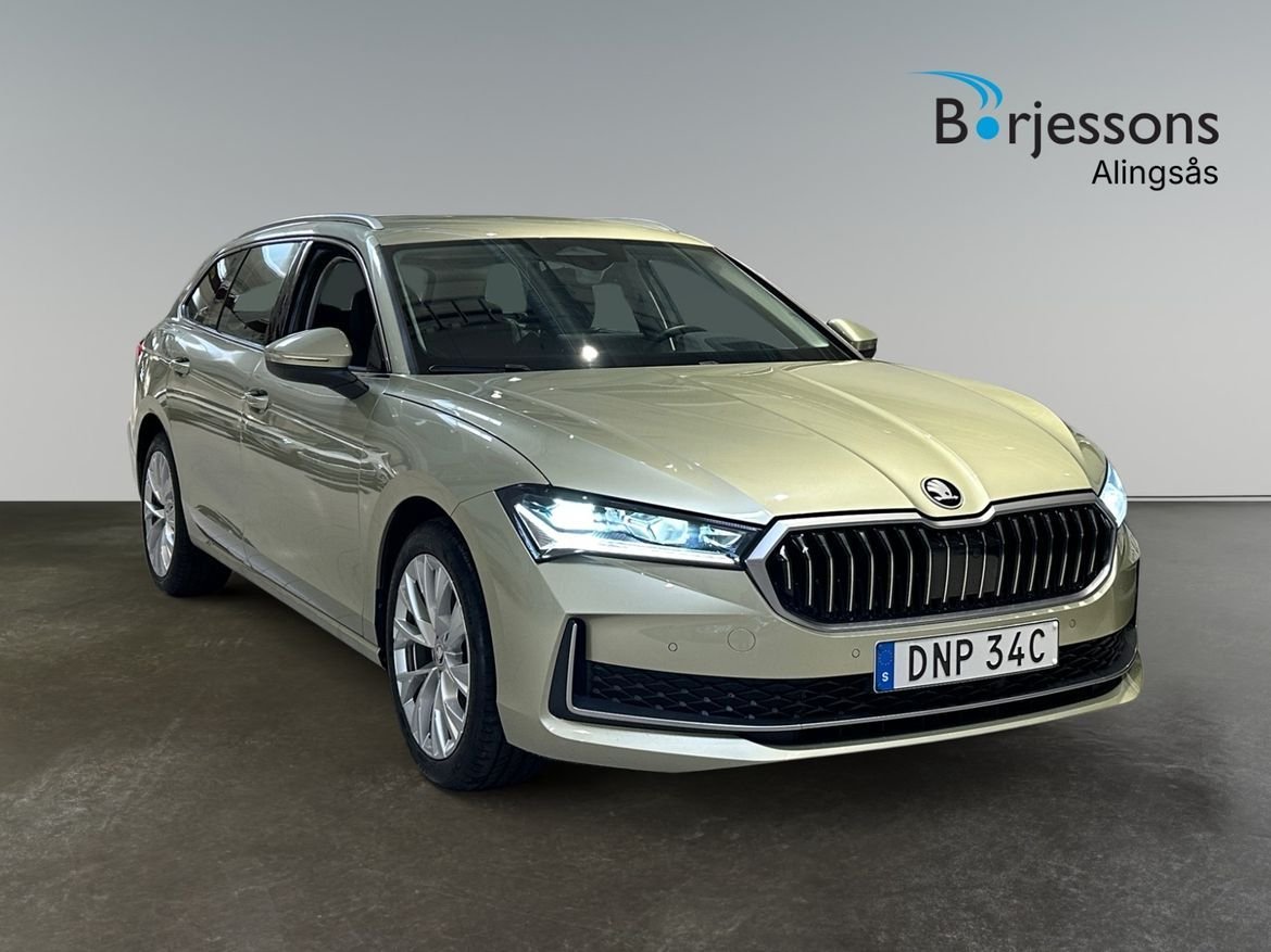 Škoda Superb Kombi 2.0 TDI 4x4 DSG Sekventiell, 193hk, 2024