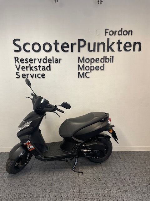 Peugeot Streetzone 2t