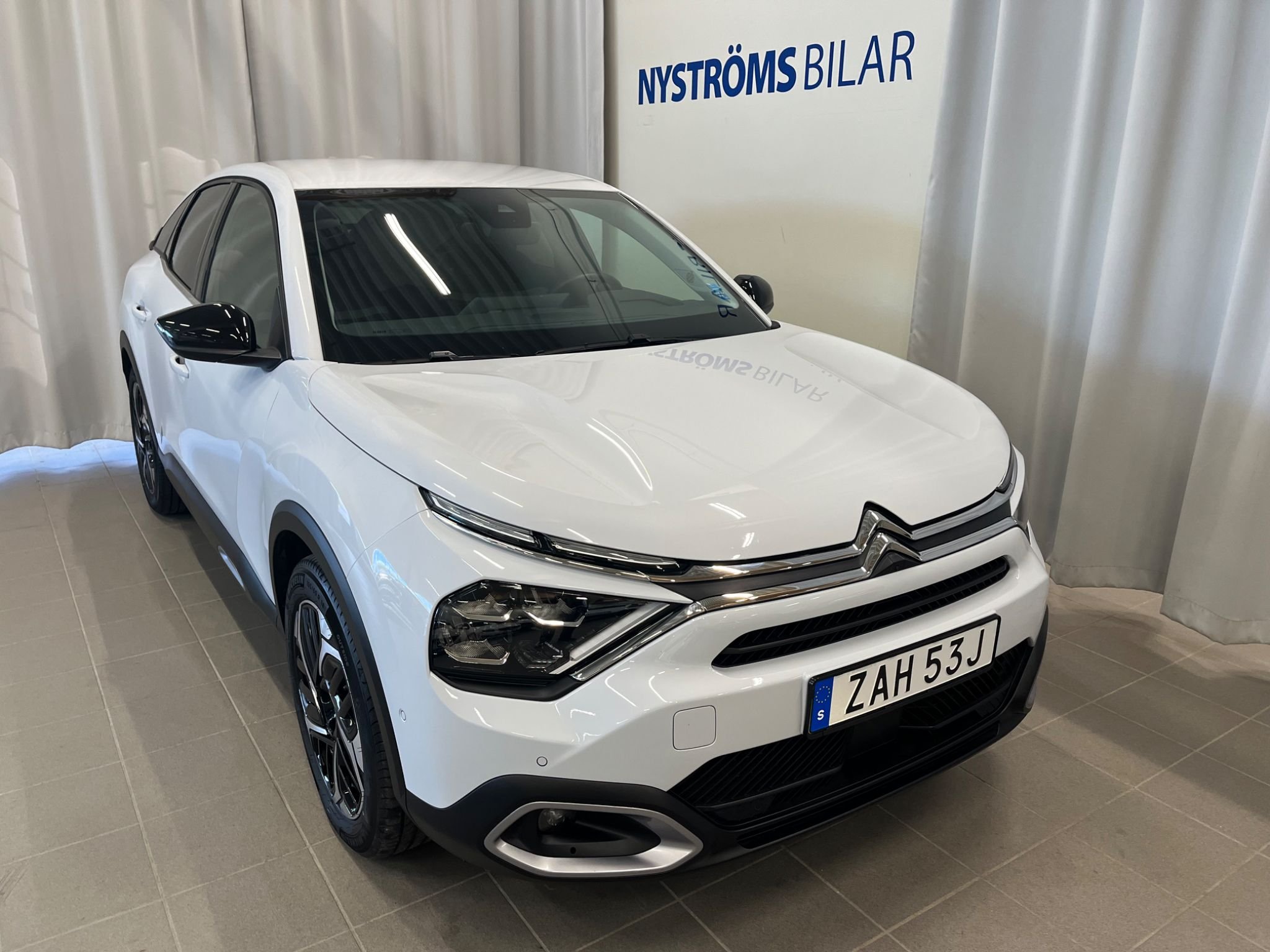 Citroën C4 1.2 PureTech EAT, 131hp, 2024