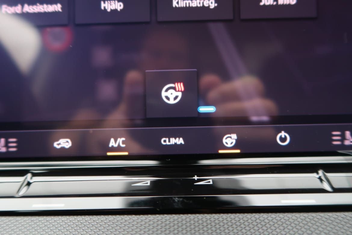 Ford Grand Transit Connect 2.0 EcoBlue Powershift, 122hk, 2025