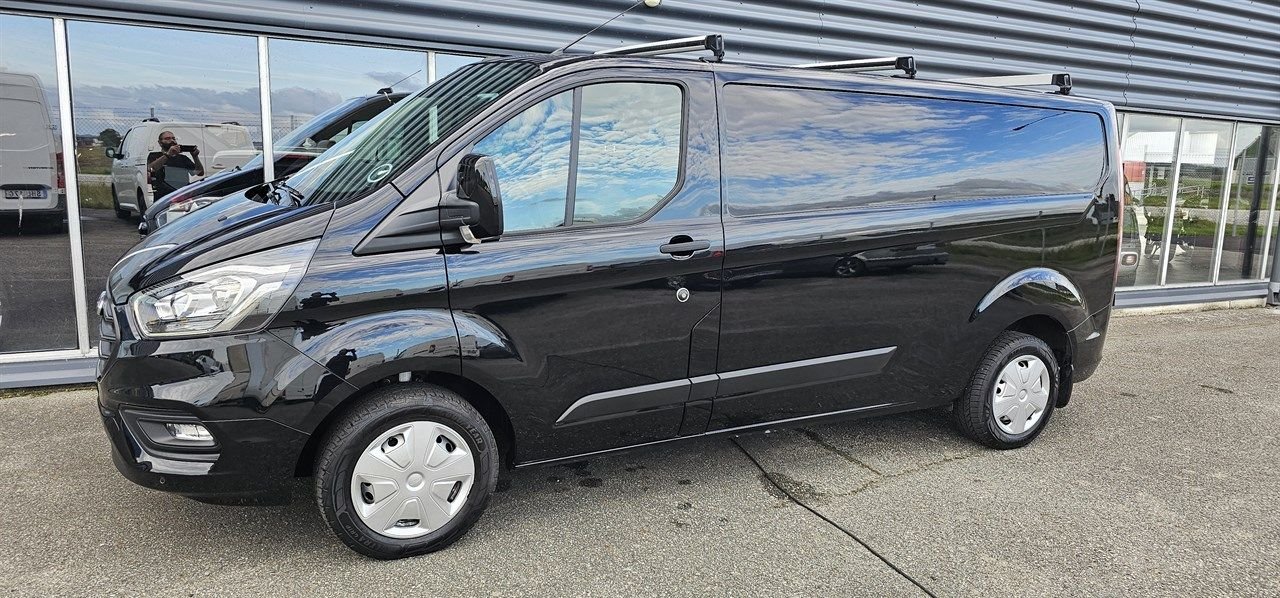 Ford Transit Custom 300 2.0 EcoBlue SelectShift, 130hk, 2022