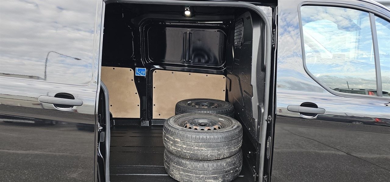 Ford Transit Custom 300 2.0 EcoBlue SelectShift, 130hk, 2022