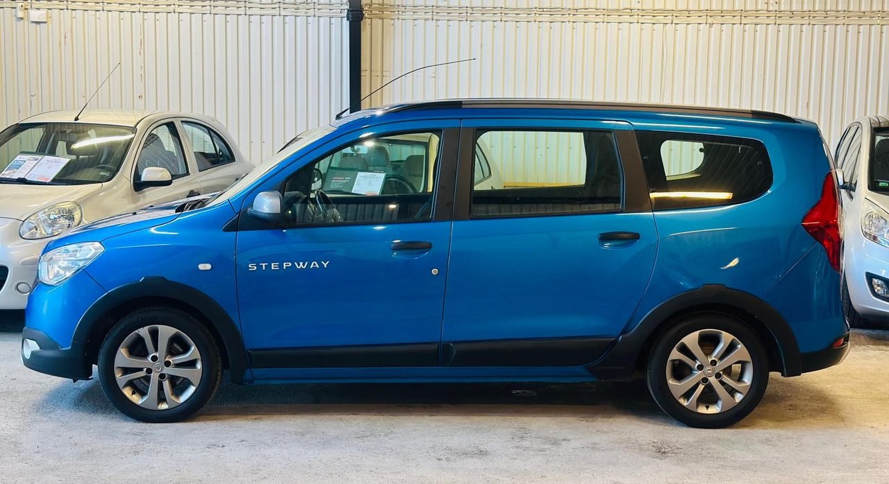 Dacia Lodgy Stepway 1.2 TCe Manuell, 5-trinn, 115hk, 2016