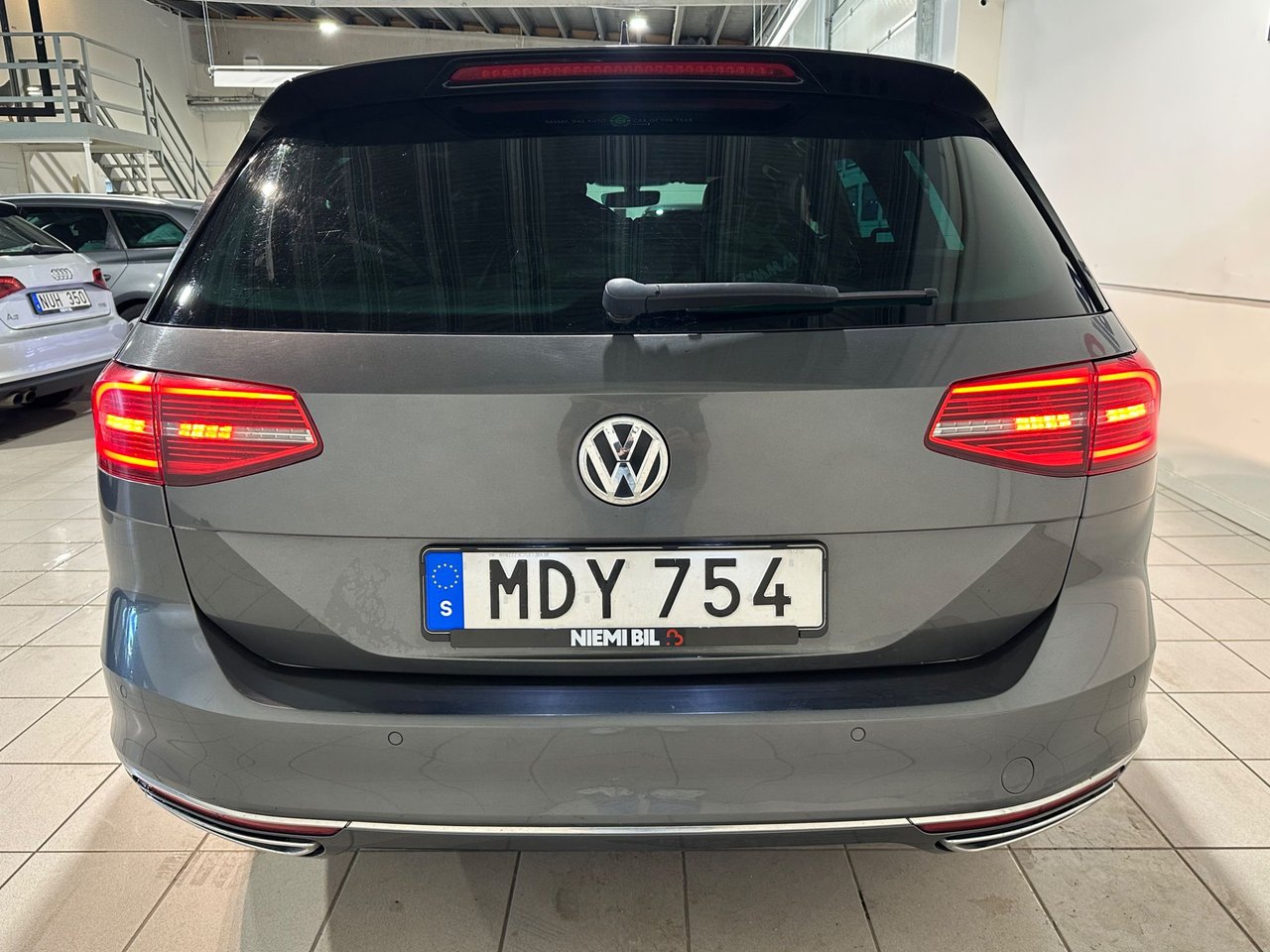Volkswagen Passat Stasjonsvogn 2.0 TDI DPF SCR BMT 4Motion DSG sekvensiell, 7-trinn, 240ps, 2016