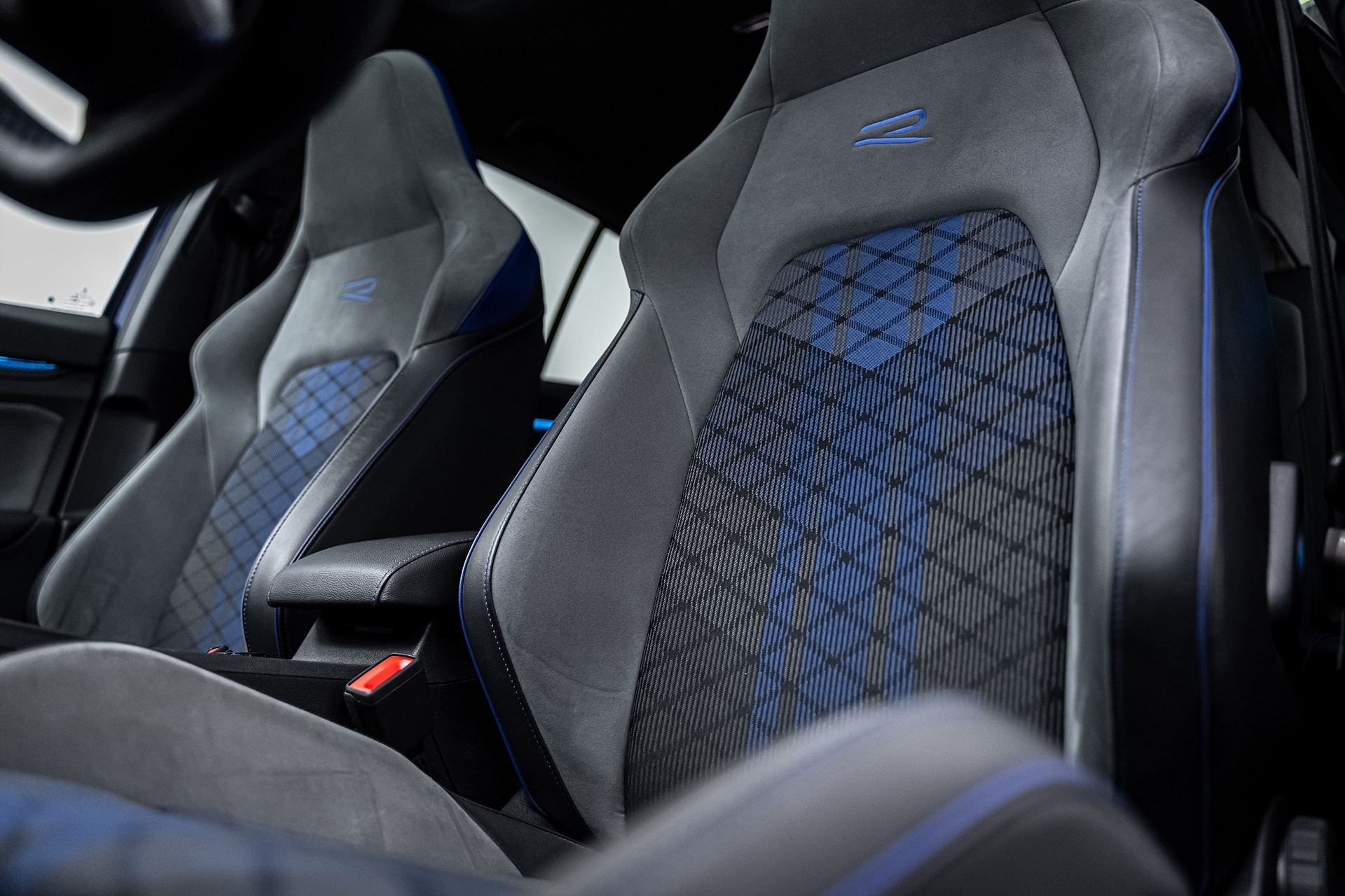 Volkswagen Golf R 2.0 TSI OPF 4Motion DSG Sekventiell, 320hk, 2021