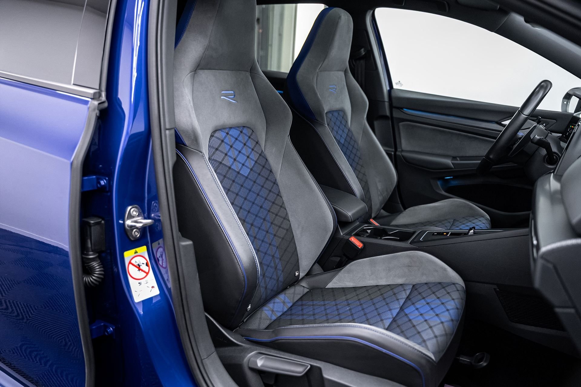 Volkswagen Golf R 2.0 TSI OPF 4Motion DSG Sekventiell, 320hk, 2021