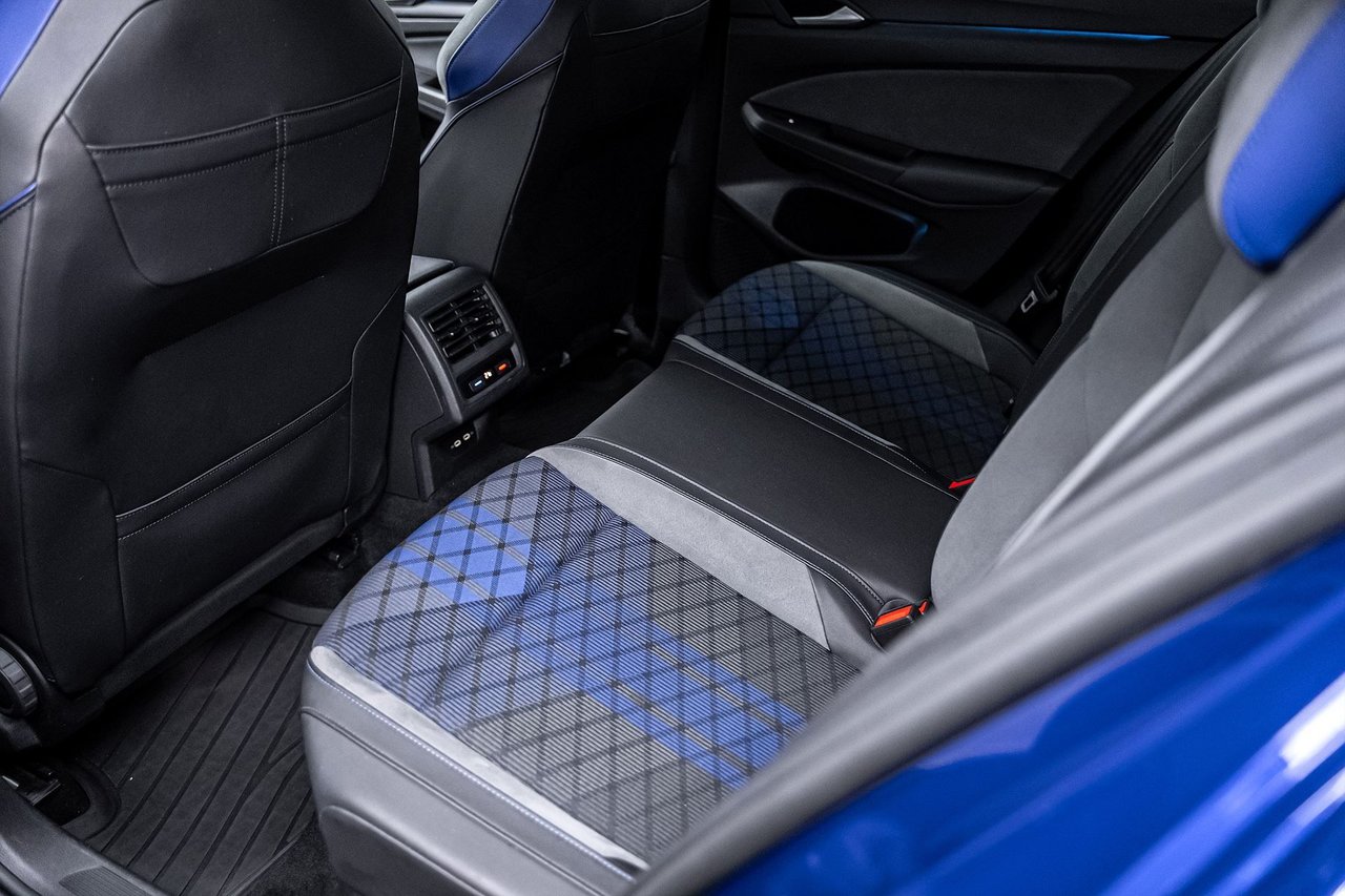 Volkswagen Golf R 2.0 TSI OPF 4Motion DSG Sekventiell, 320hk, 2021