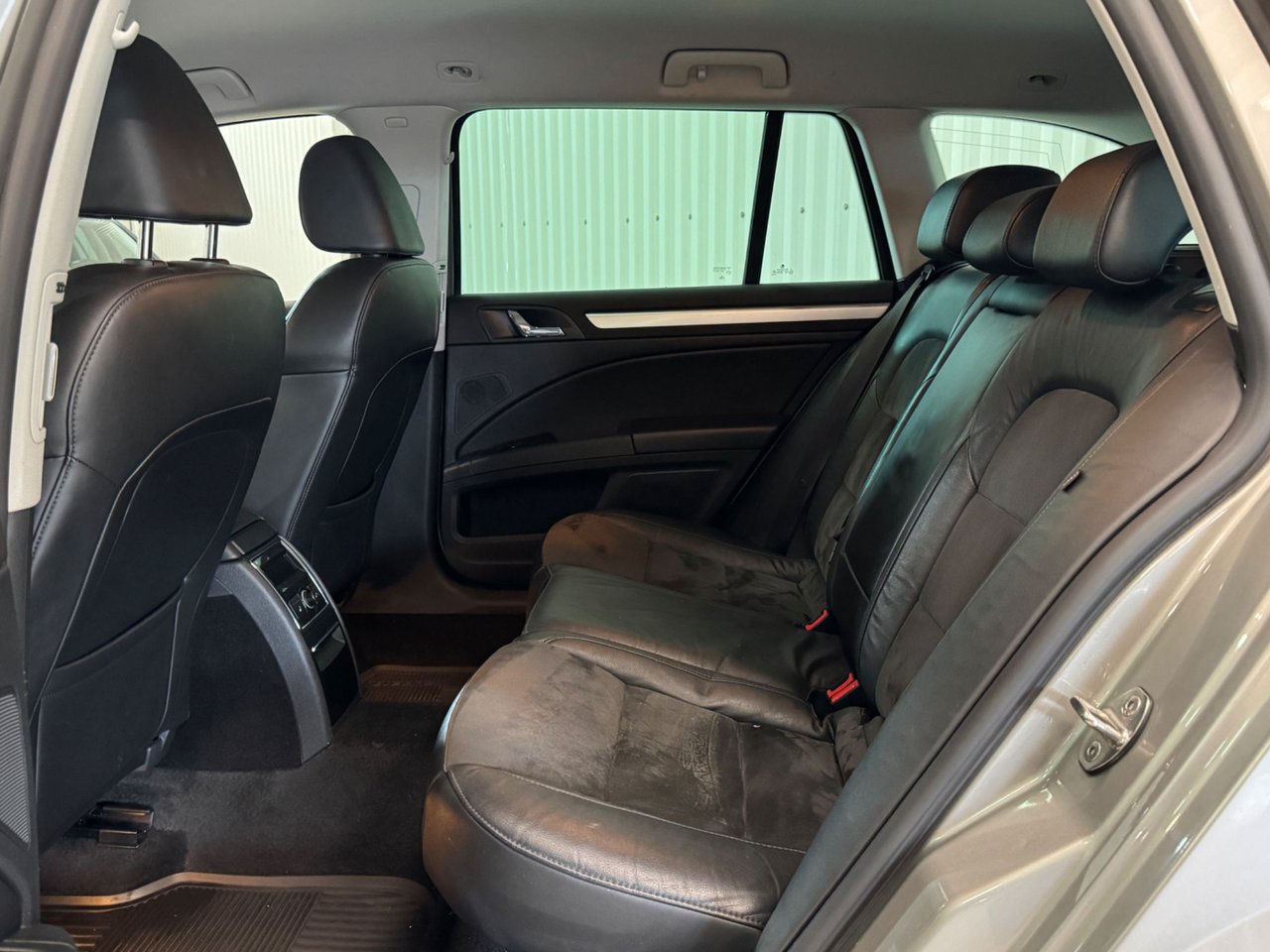 Škoda Superb Kombi 2.0 TDI 4x4 DSG Sekventiell, 170hk, 2014