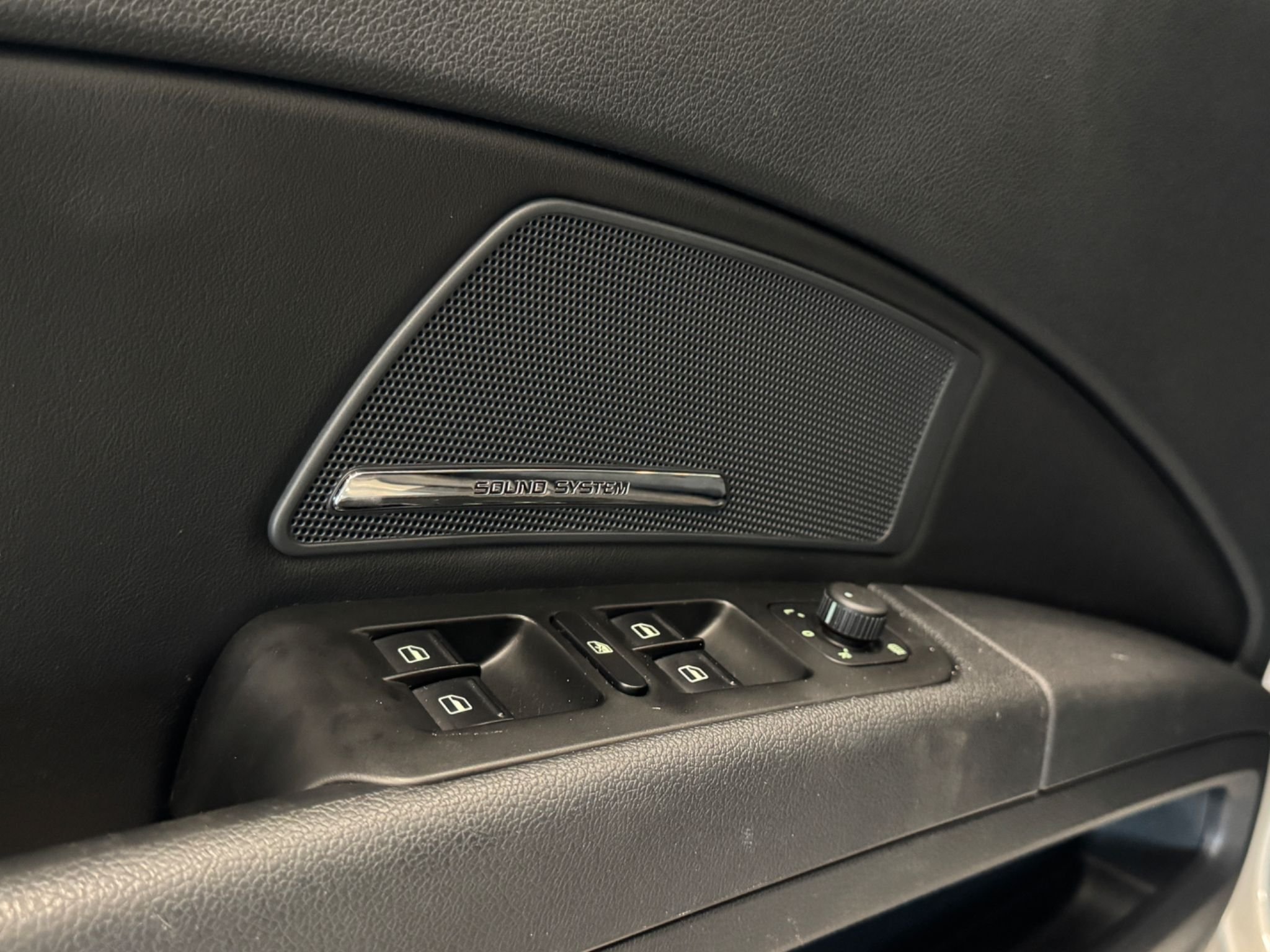 Škoda Superb Kombi 2.0 TDI 4x4 DSG Sekventiell, 170hk, 2014