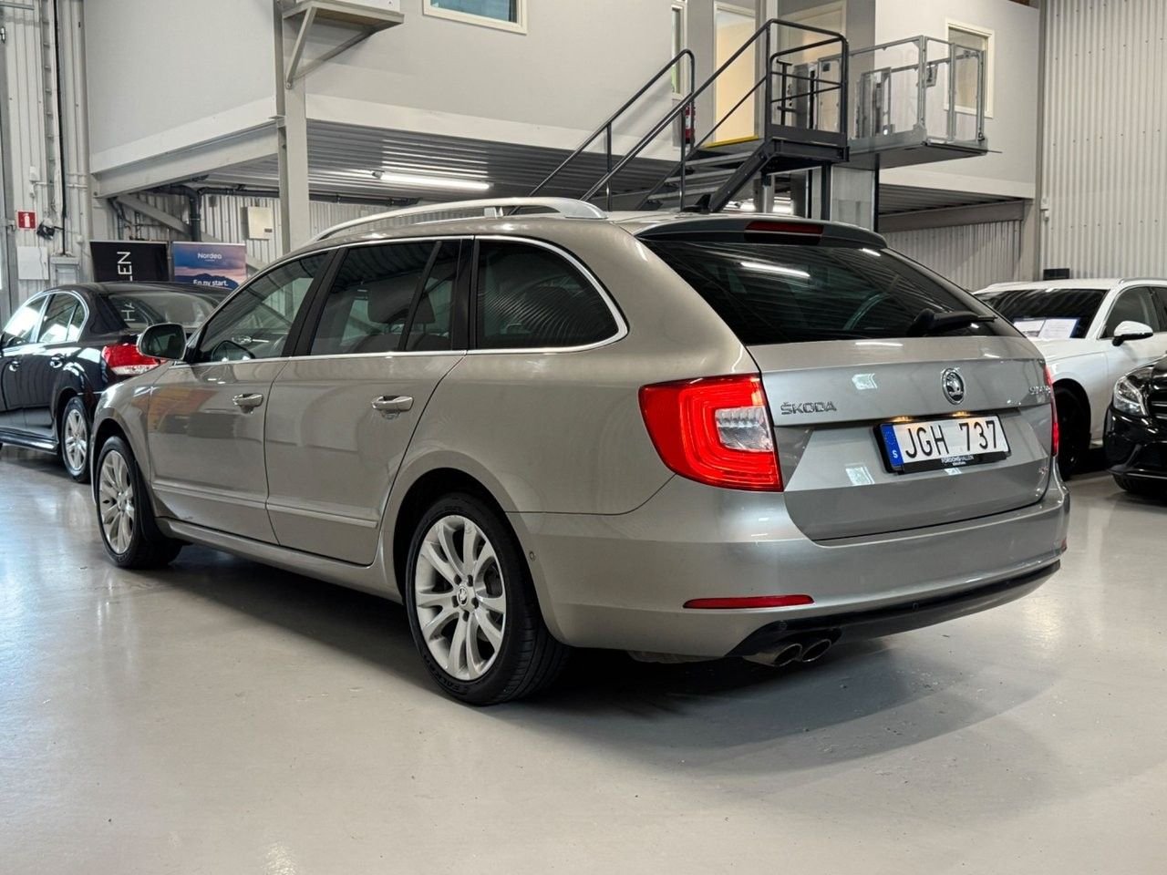 Škoda Superb Kombi 2.0 TDI 4x4 DSG Sekventiell, 170hk, 2014