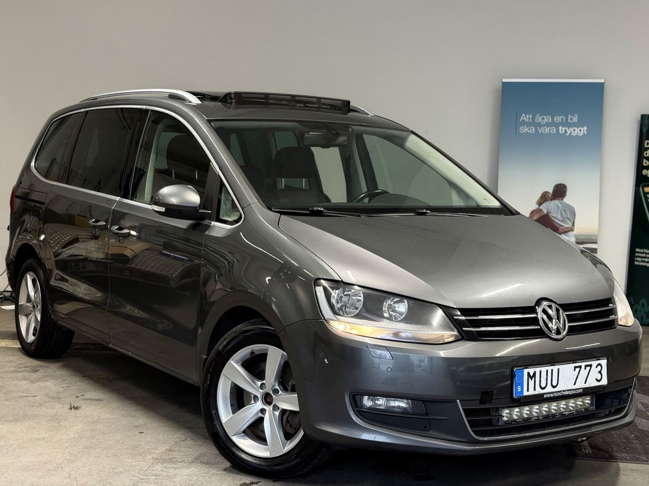 Volkswagen Sharan 7-seater 2.0 TDI DPF BMT DSG Sequential, 140hp, 2013