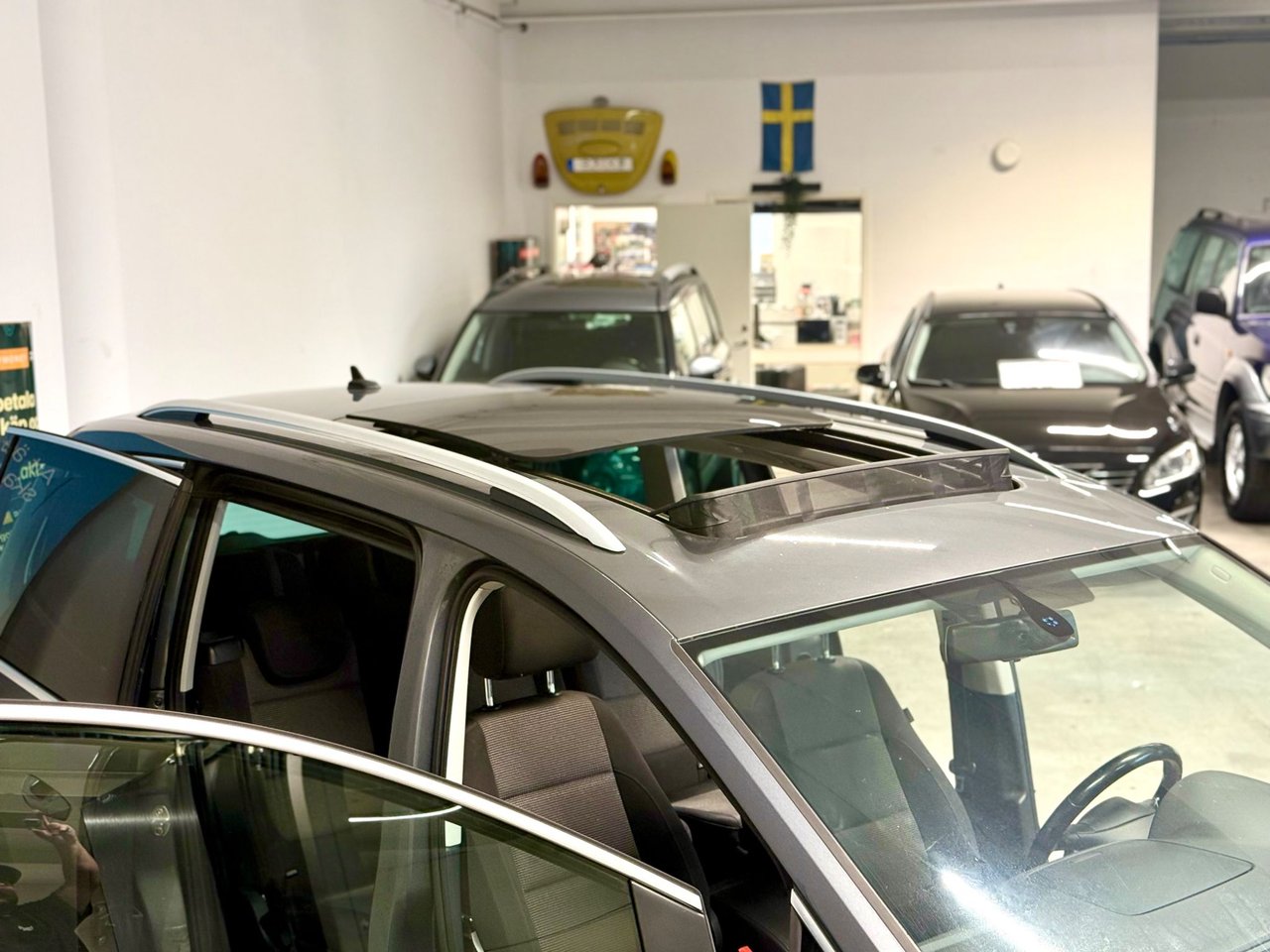 Volkswagen Sharan 7-seater 2.0 TDI DPF BMT DSG Sequential, 140hp, 2013
