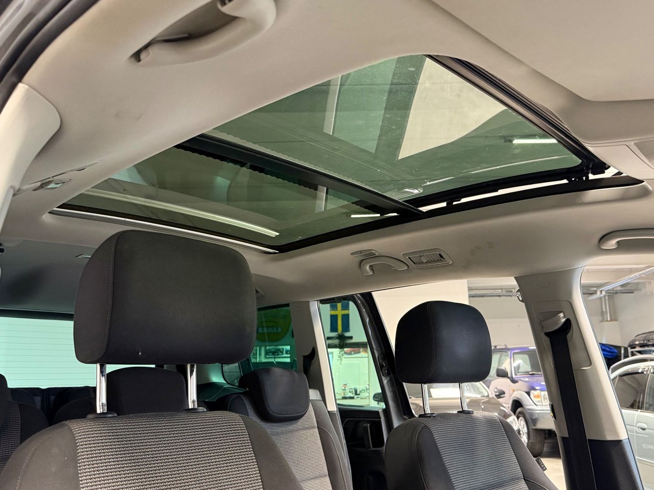 Volkswagen Sharan 7-seater 2.0 TDI DPF BMT DSG Sequential, 140hp, 2013