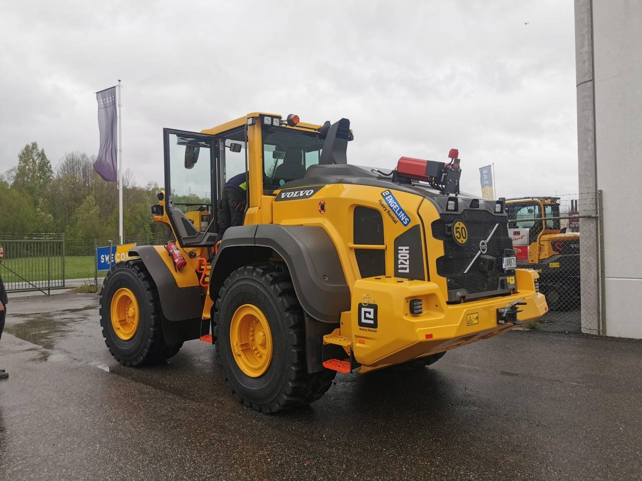 Volvo L120H, Uthyres/For Rental