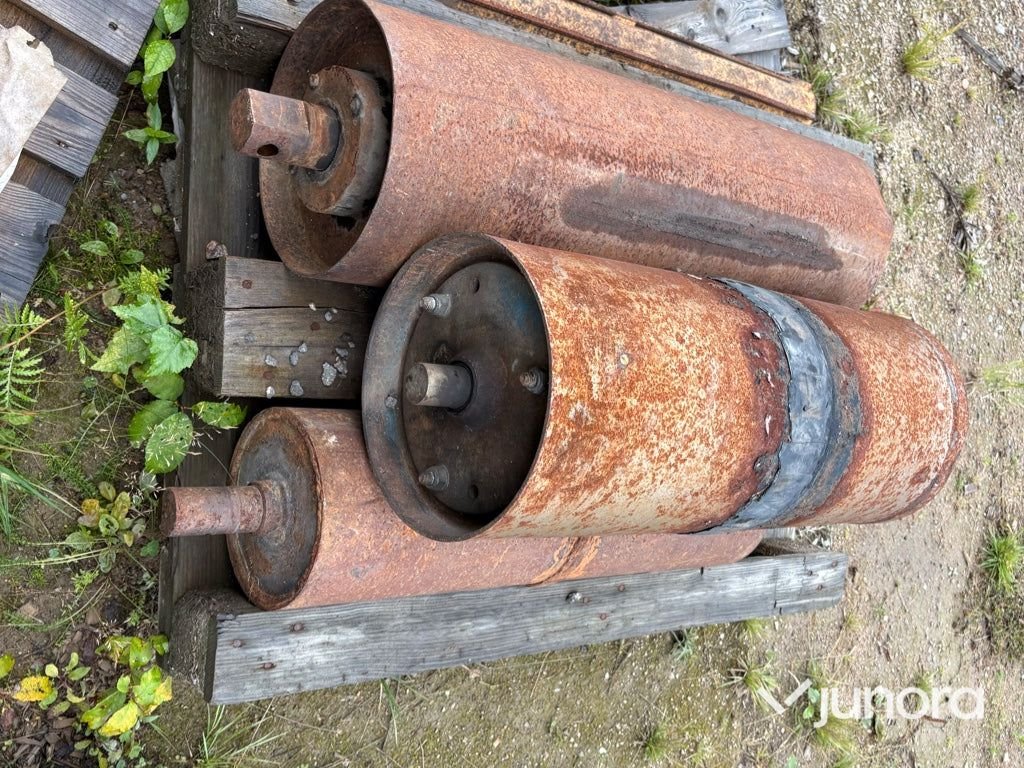 Vändrullar till transportör