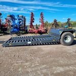Dinapolis LL10 10 tons Maskintrailer