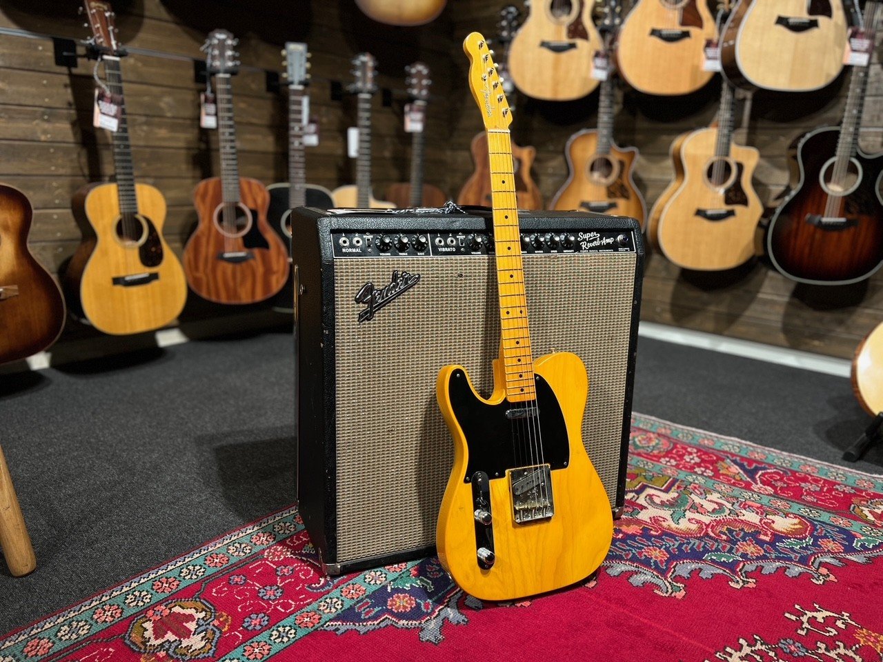 LEFTY!! Fender American Vinta...