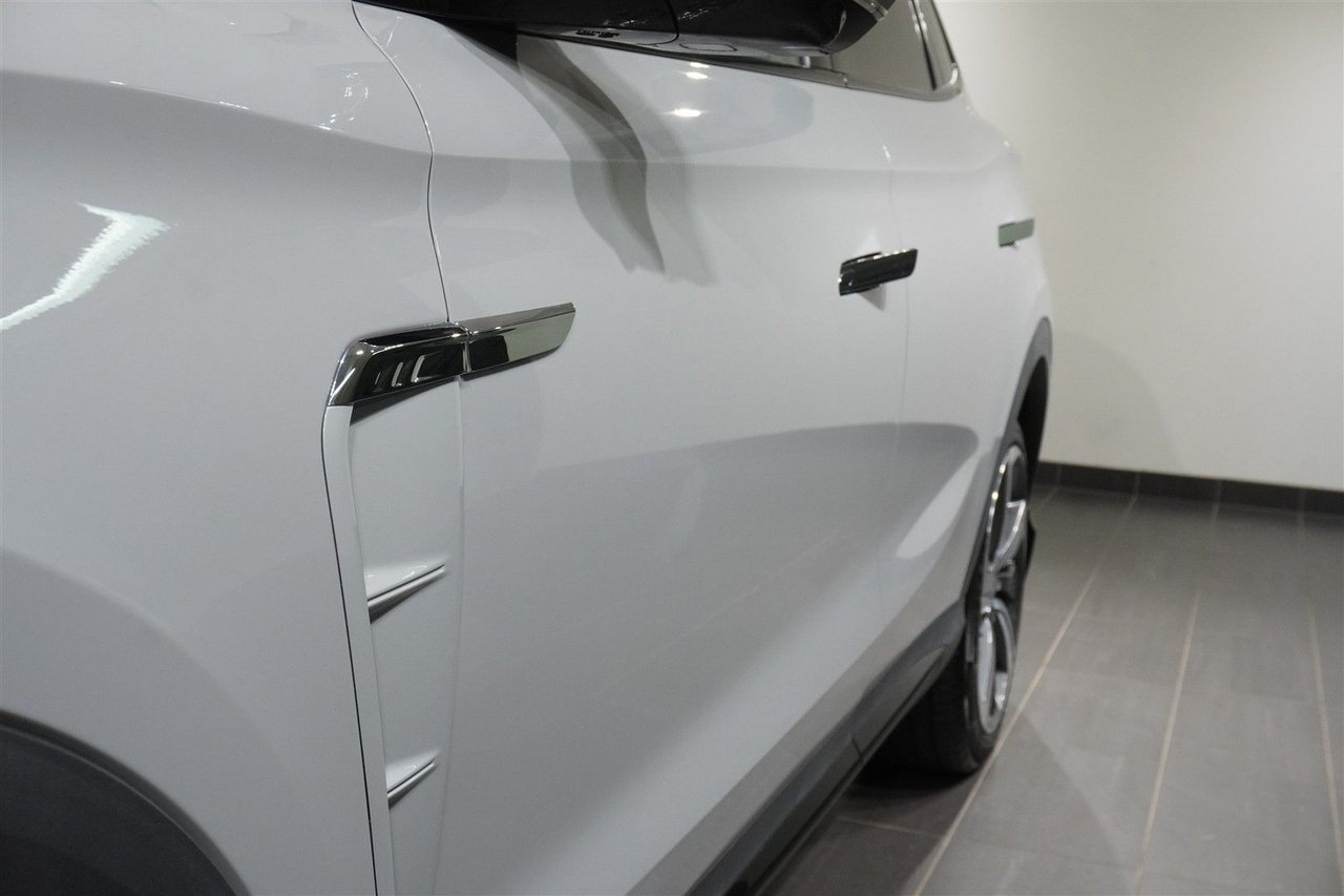 MG Marvel R Automatic, 180hp, 2022