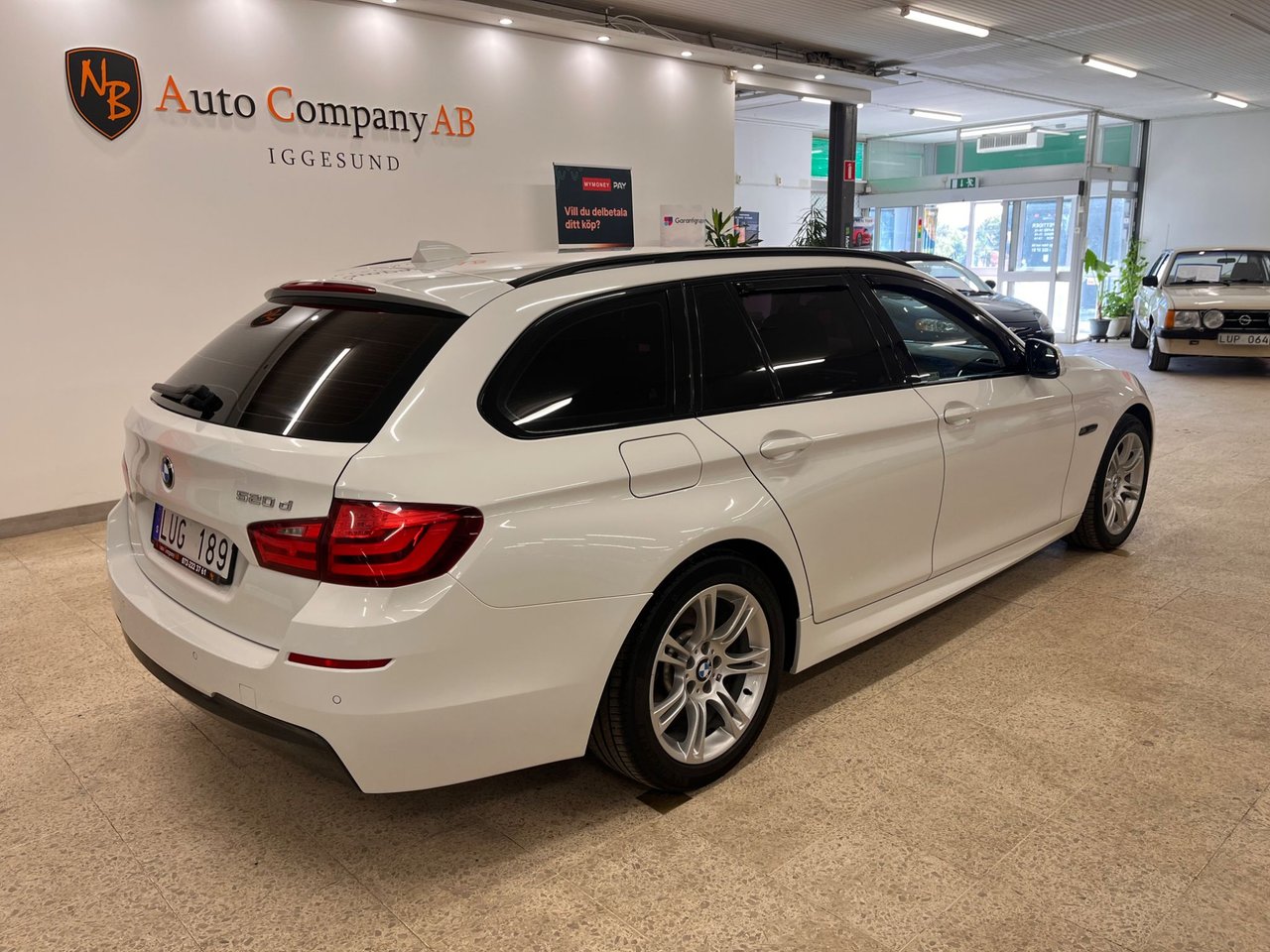 BMW 520d Touring Steptronic, 184hk, 2011