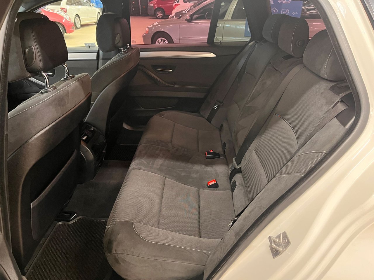 BMW 520d Touring Steptronic, 184hk, 2011