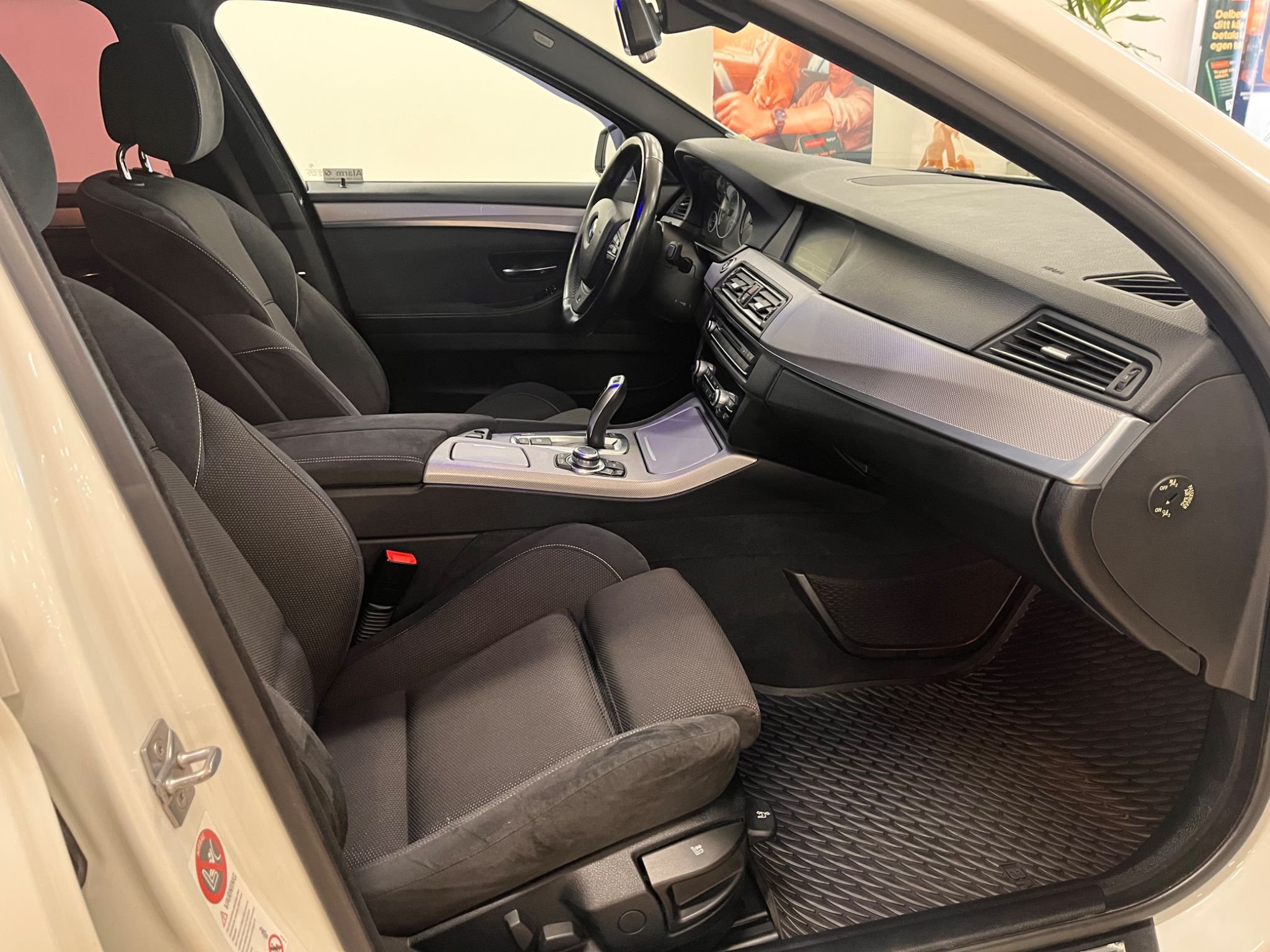 BMW 520d Touring Steptronic, 184hk, 2011