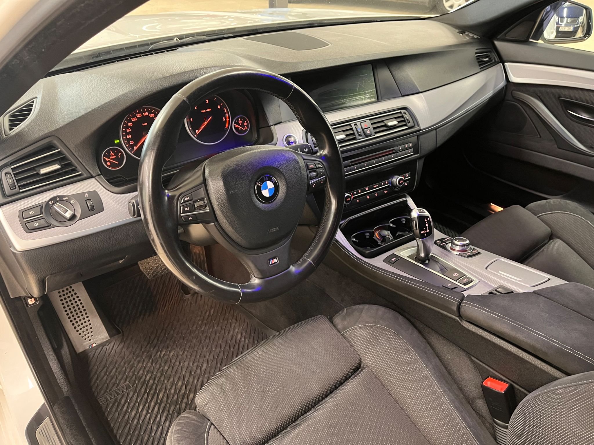 BMW 520d Touring Steptronic, 184hk, 2011