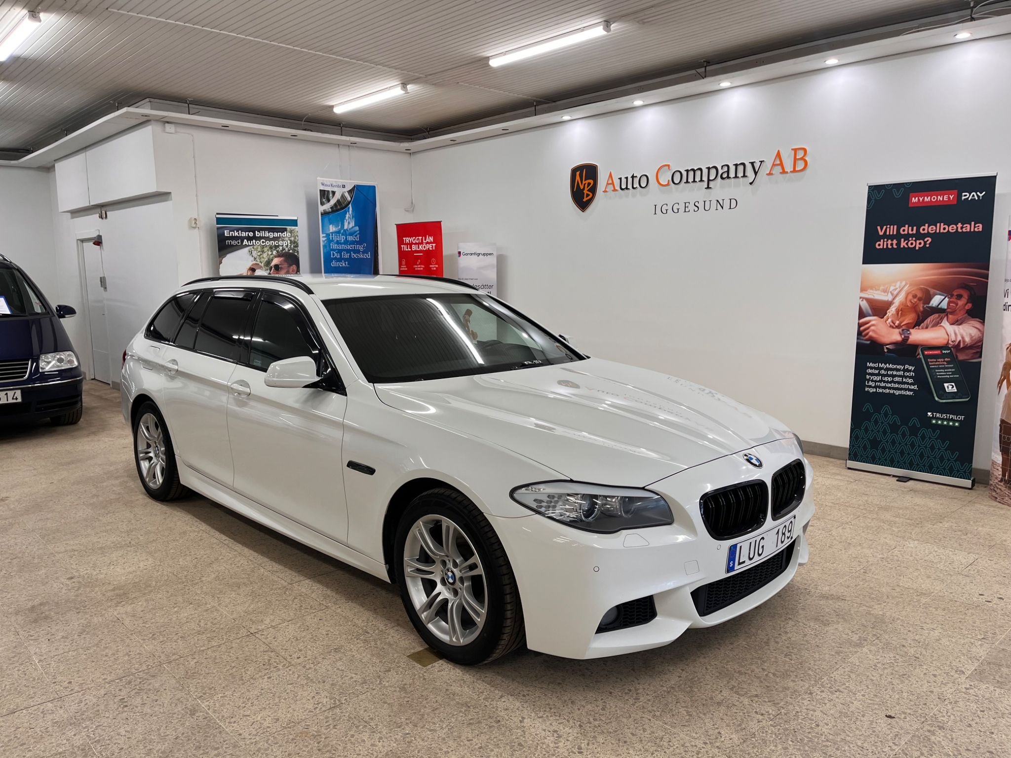 BMW 520d Touring Steptronic, 184hk, 2011