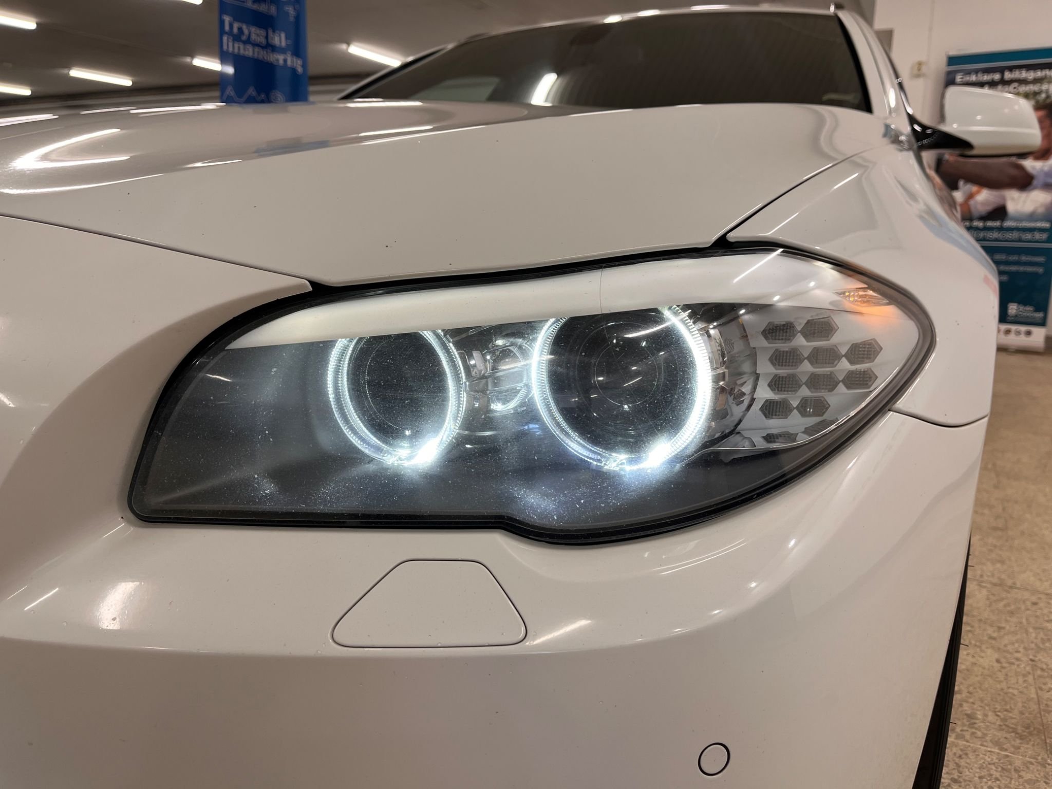 BMW 520d Touring Steptronic, 184hk, 2011