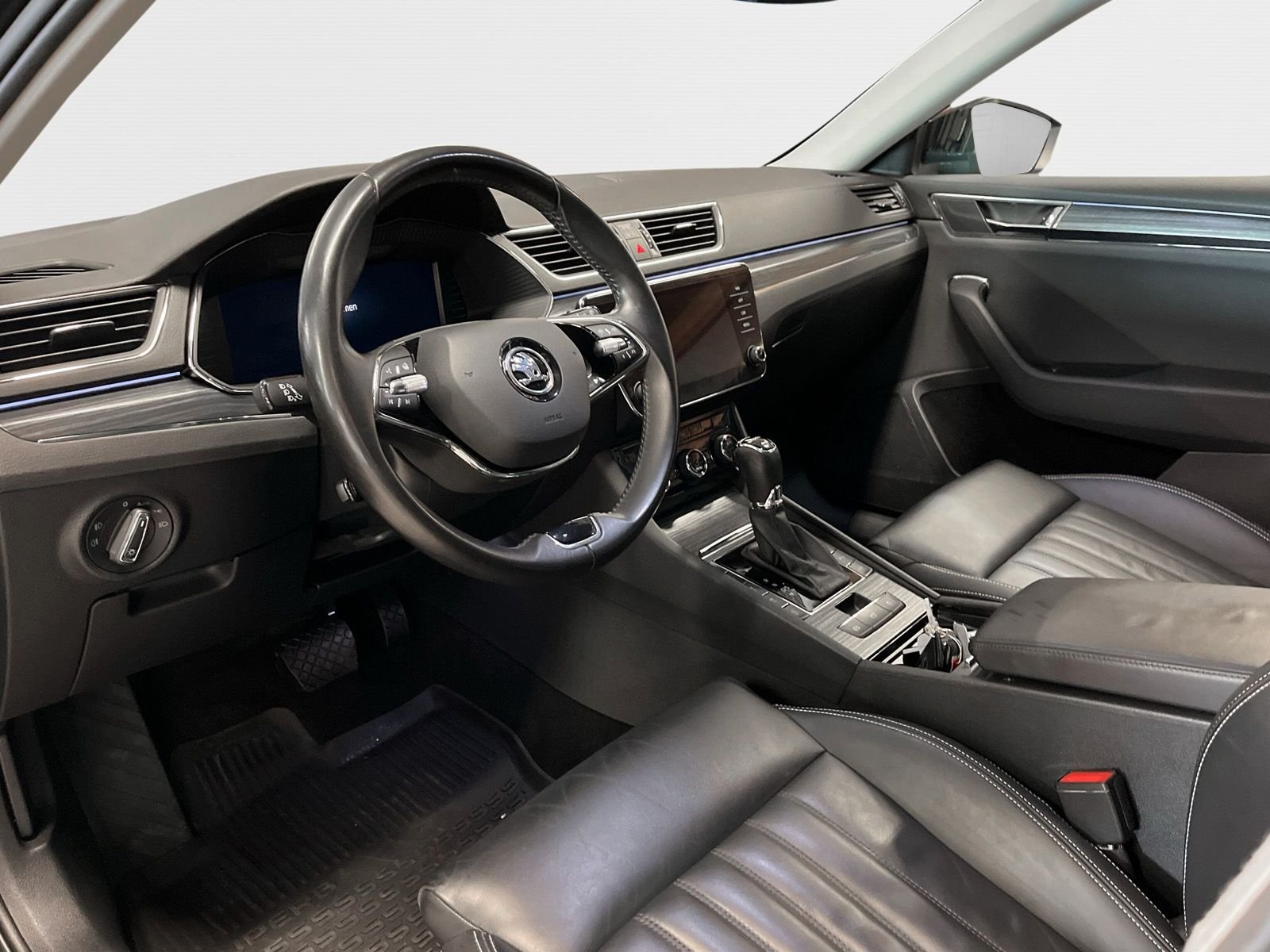 Škoda Superb Stasjonsvogn 2.0 TDI 4x4 DSG sekvensiell, 7-trinn, 200hk, 2022