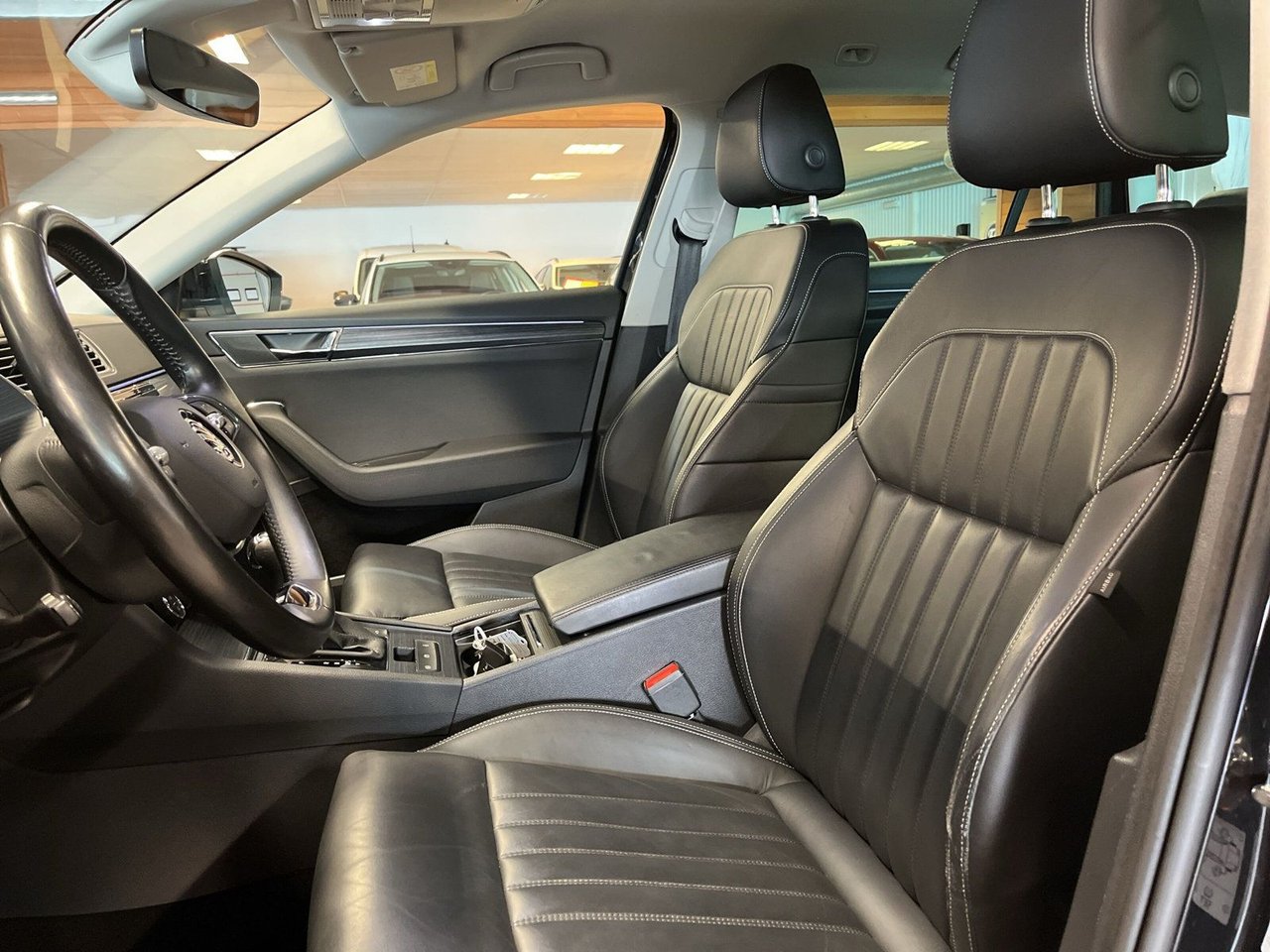 Škoda Superb Stasjonsvogn 2.0 TDI 4x4 DSG sekvensiell, 7-trinn, 200hk, 2022