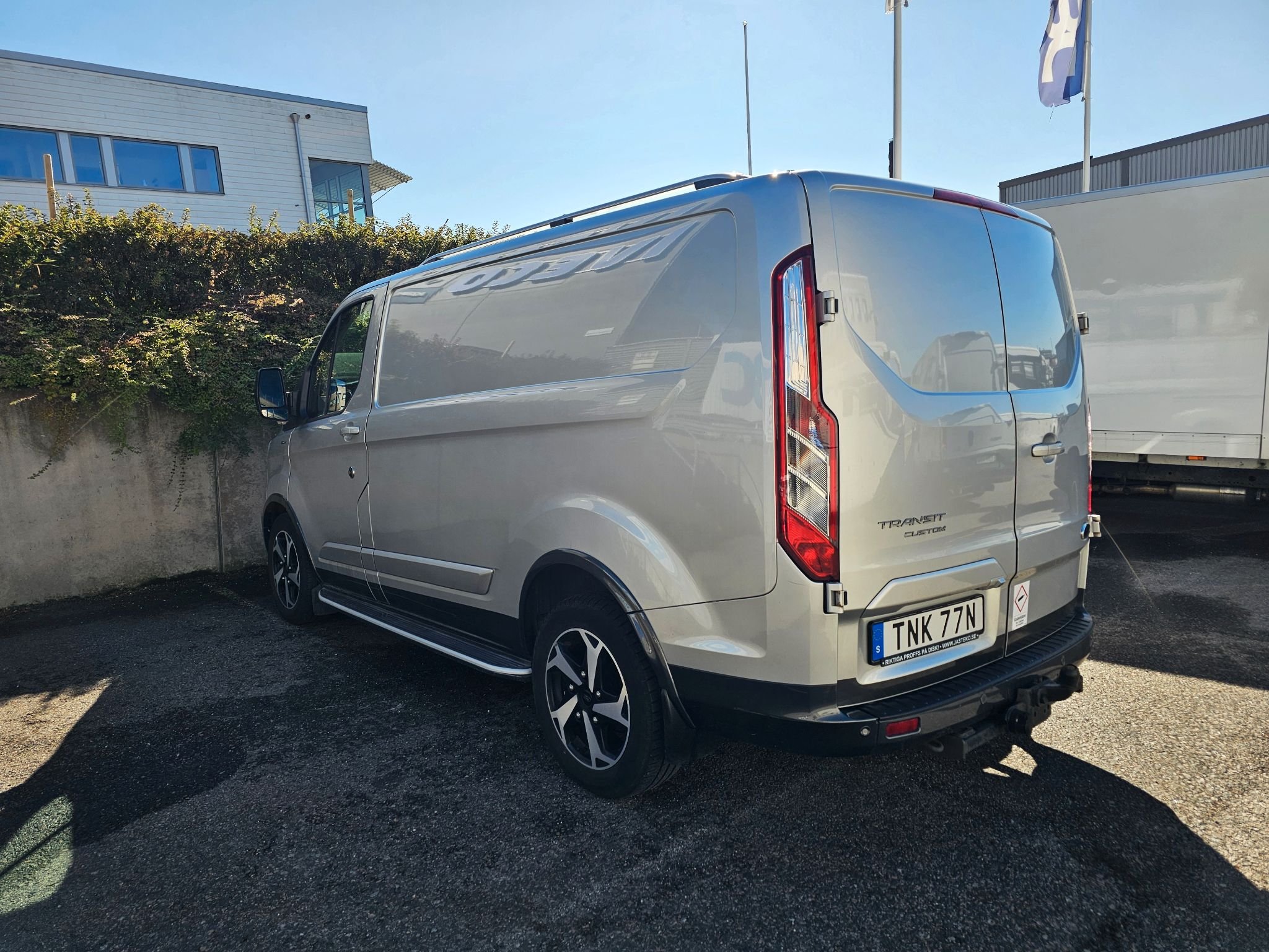 Ford Transit Custom 300 2.0 EcoBlue SelectShift, 6-trinn, 170hk, 2023