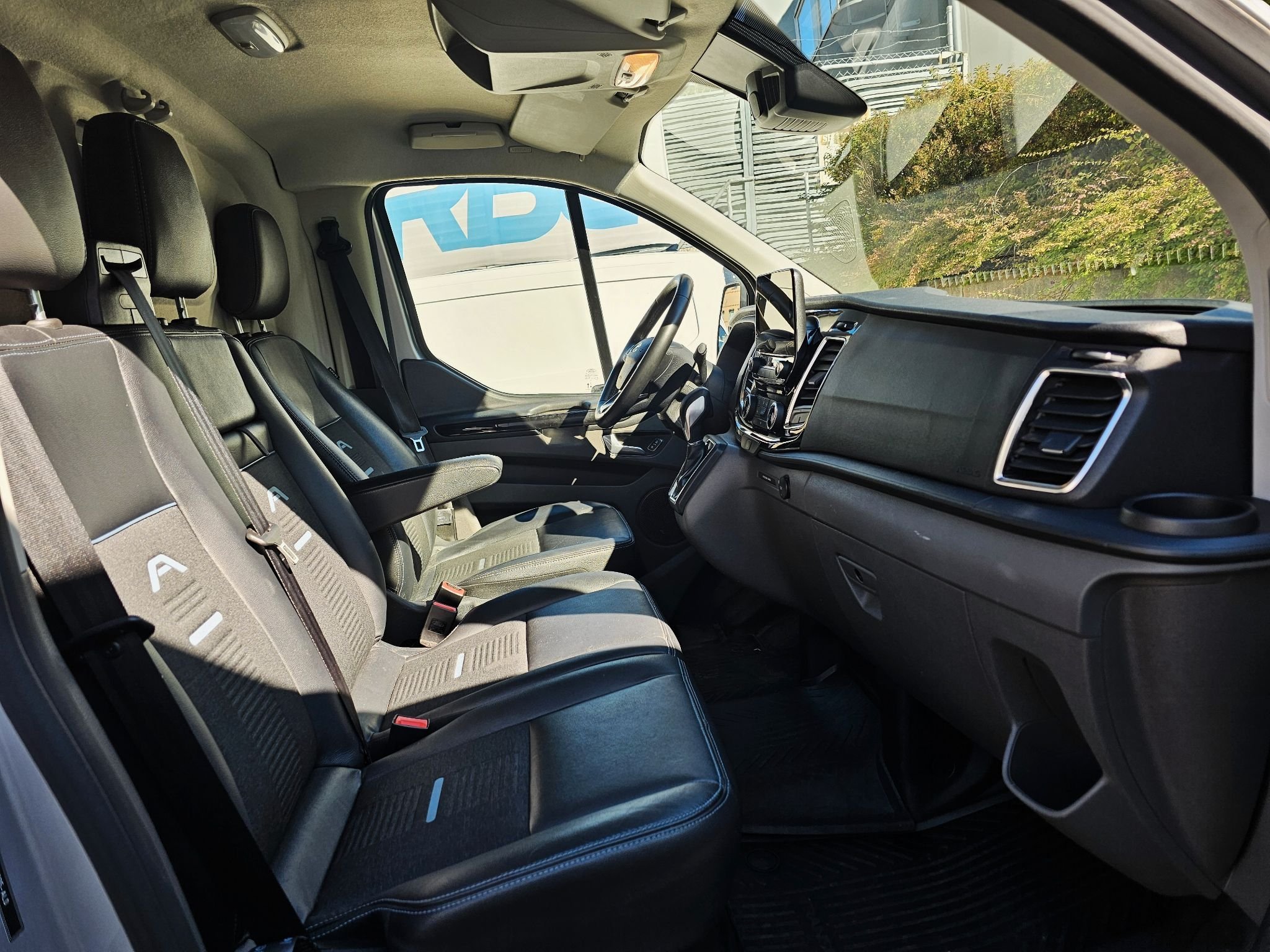 Ford Transit Custom 300 2.0 EcoBlue SelectShift, 6-trinn, 170hk, 2023