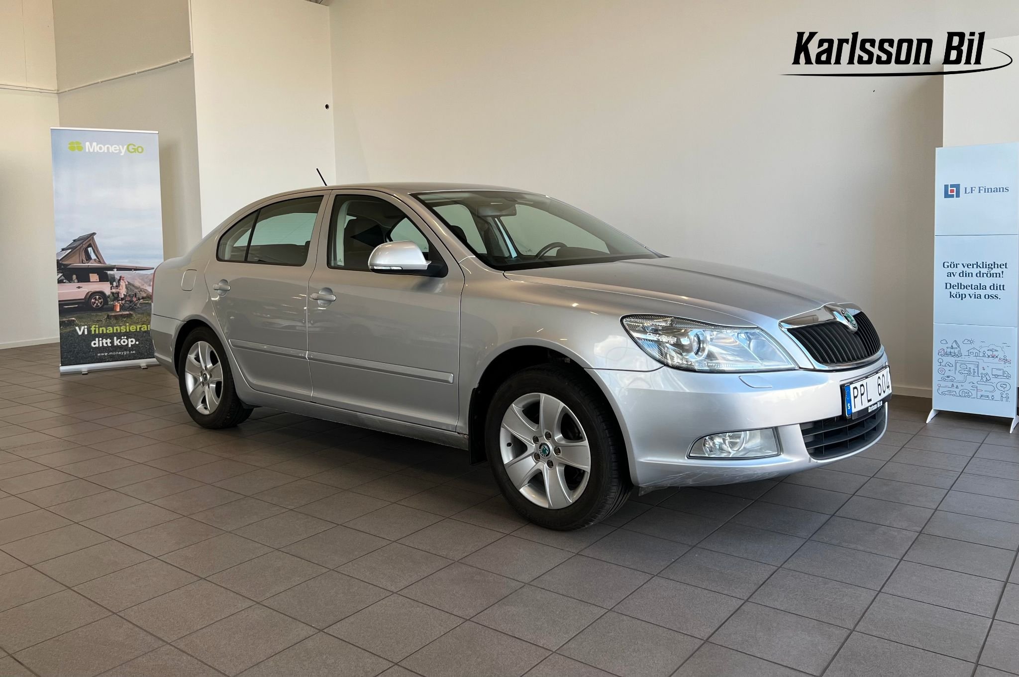 Škoda Octavia 1.6 MPI Multifuel Manuell, 5-trinn, 102ps, 2011