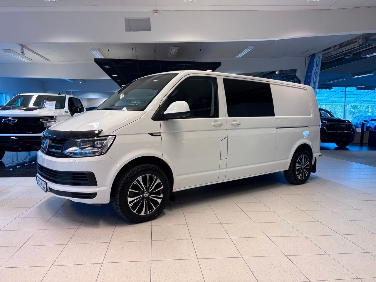 Volkswagen Transporter Kombi ...
