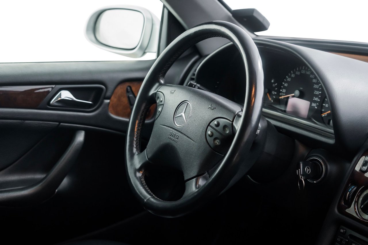 Mercedes-Benz CLK 230 Kompressor Cabriolet Automatisk, 5-trinn, 197hk, 2003