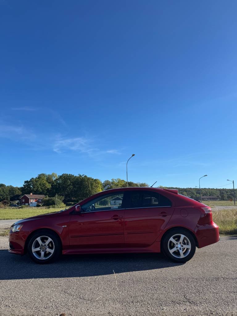 Mitsubishi Lancer Sportback 1.8 Di-D ClearTec Manual, 116hp, 2012