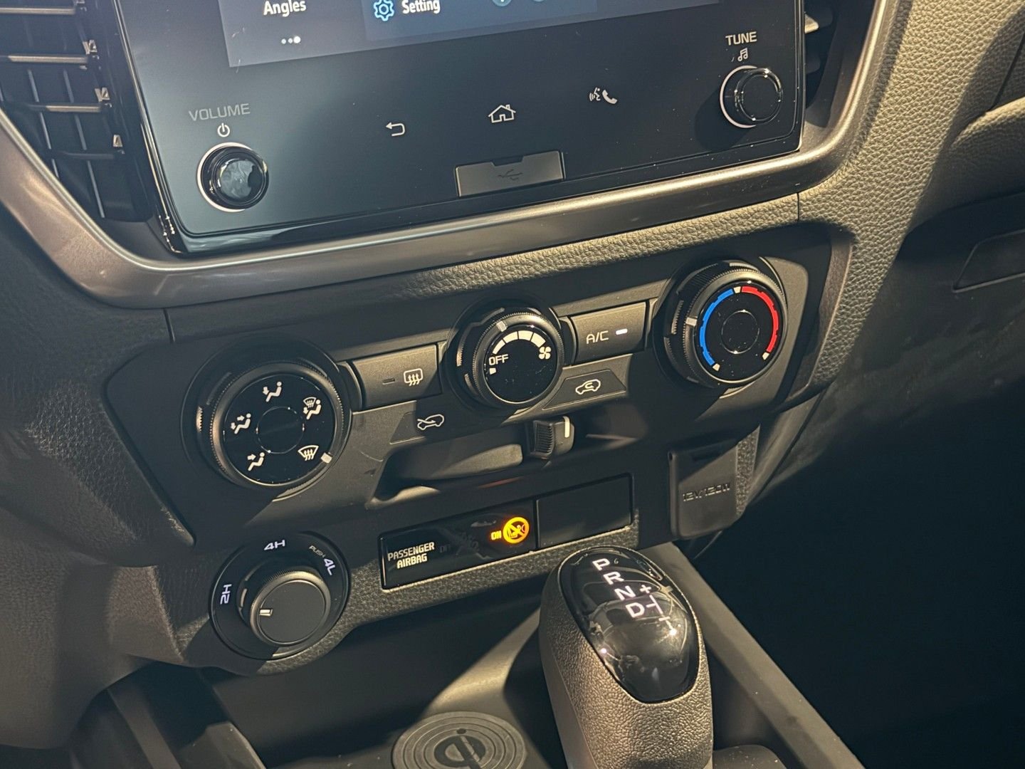 Isuzu D-Max Space Cab 1.9 CNG 4WD Automatic, 163hp, 2024