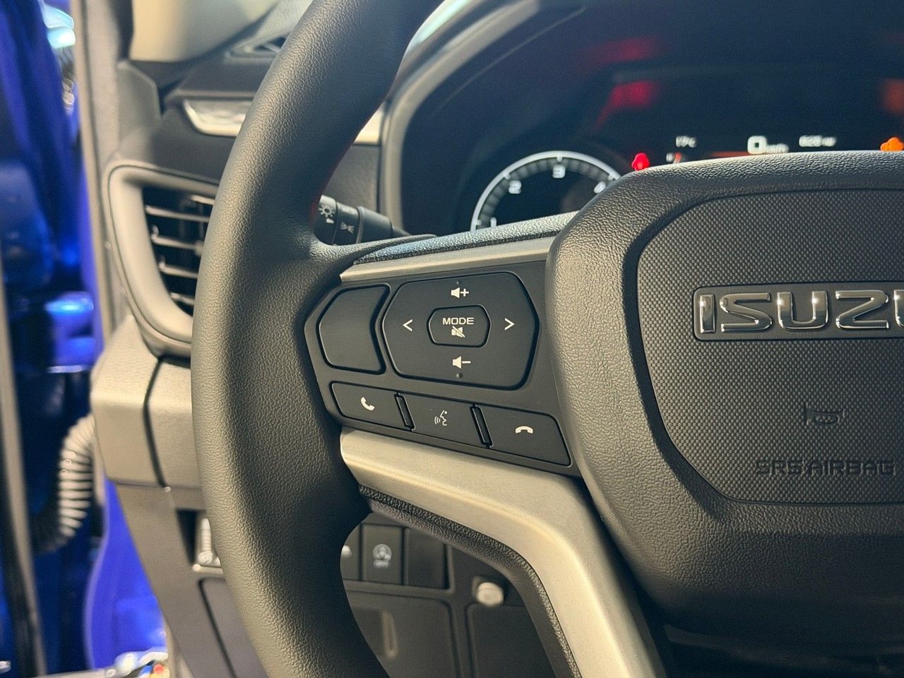 Isuzu D-Max Space Cab 1.9 CNG 4WD Automatic, 163hp, 2024