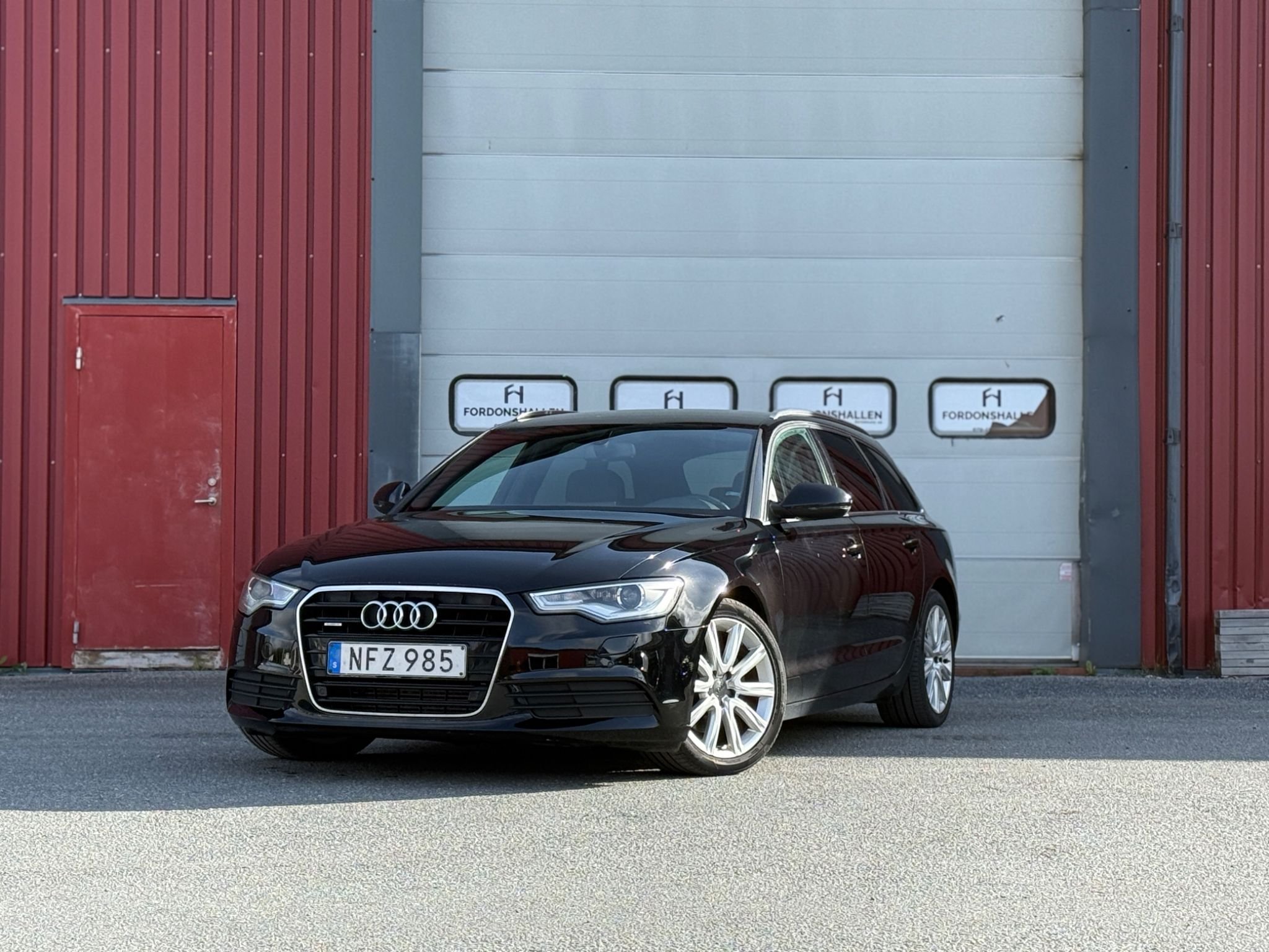 Audi A6 Avant 3.0 TDI V6 DPF quattro S Tronic, 204hp, 2013