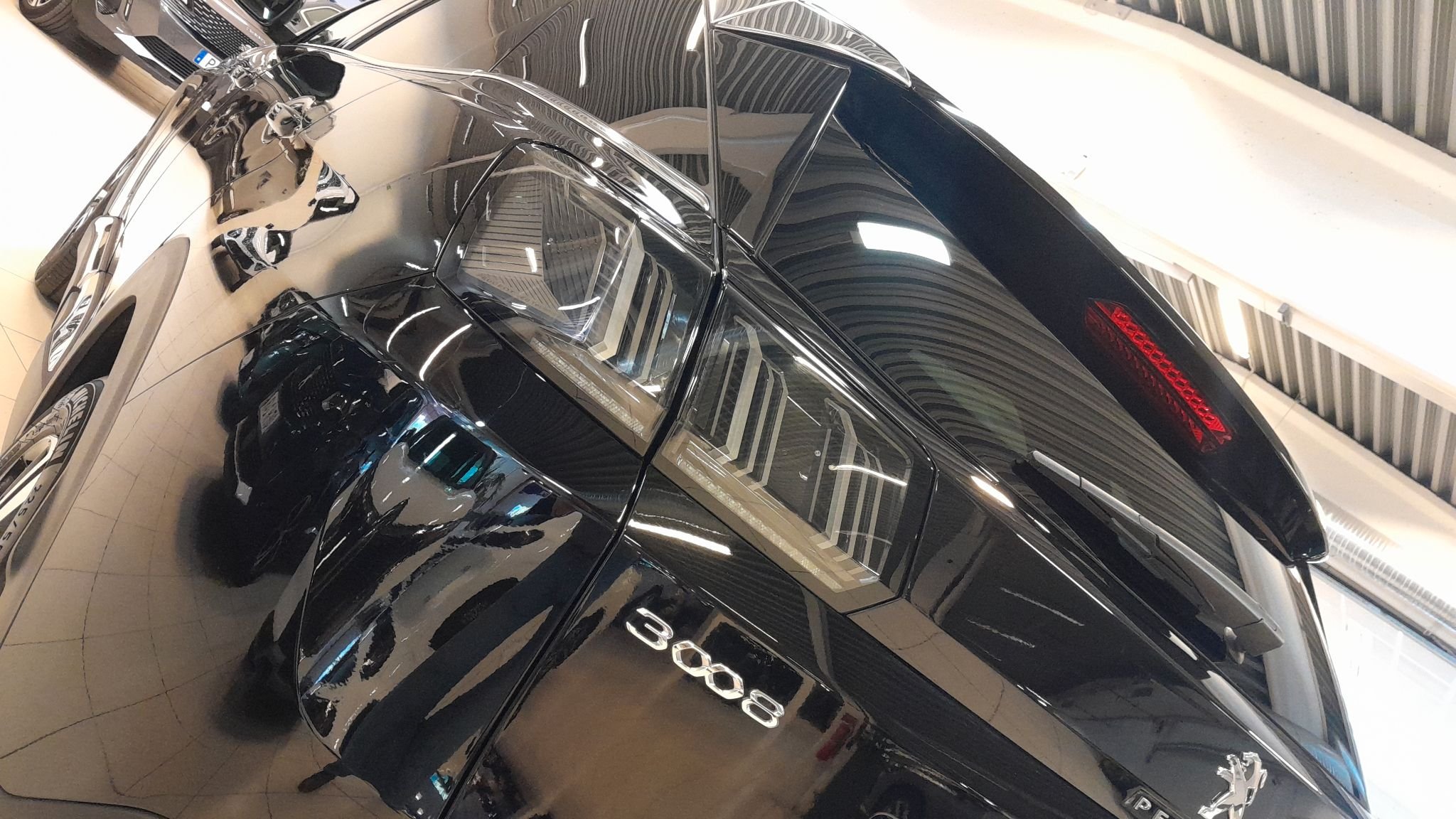 Peugeot 3008 1.2 PureTech 130 EAT, 131hk, 2024